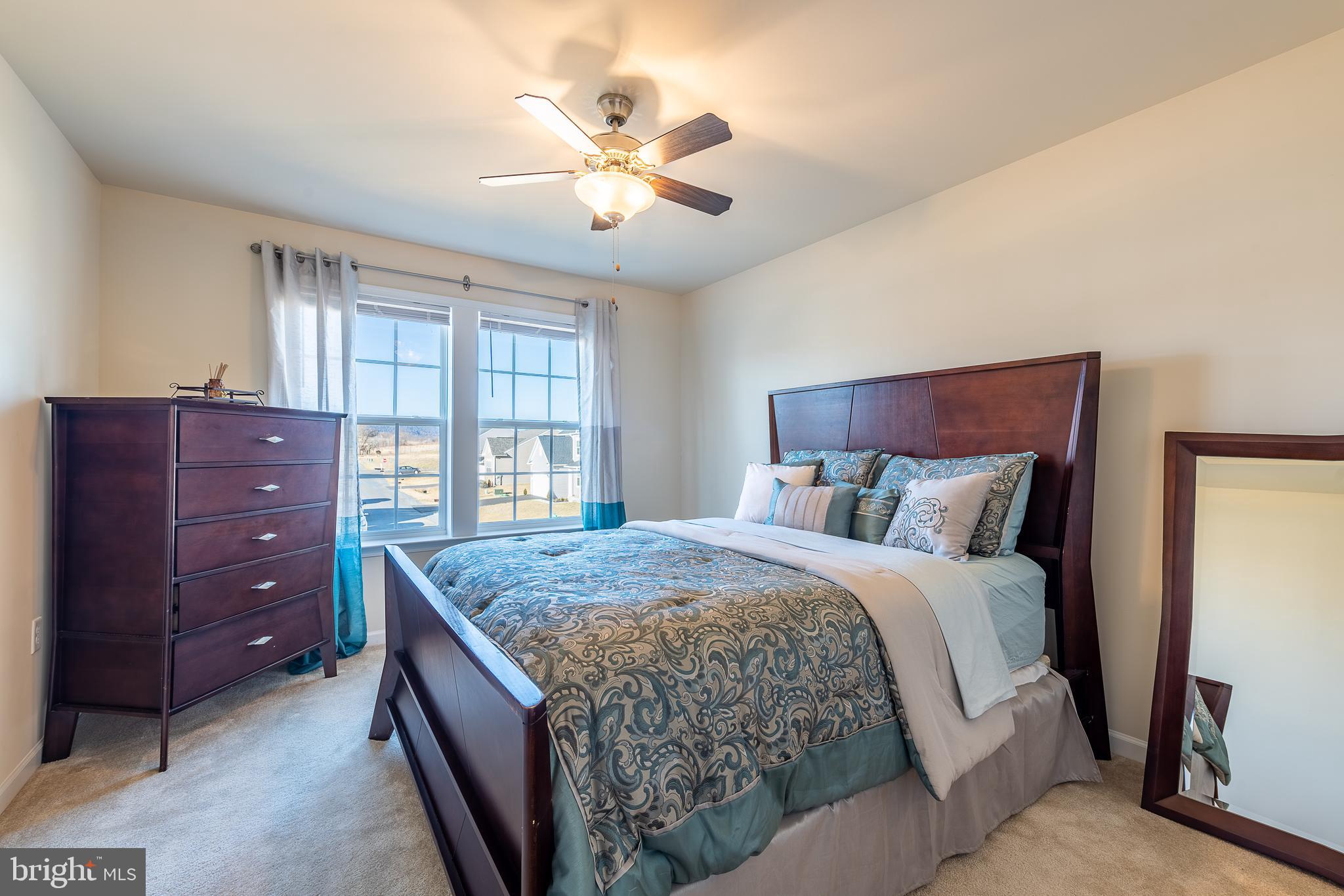 SPRINGDALE FARM - Residential