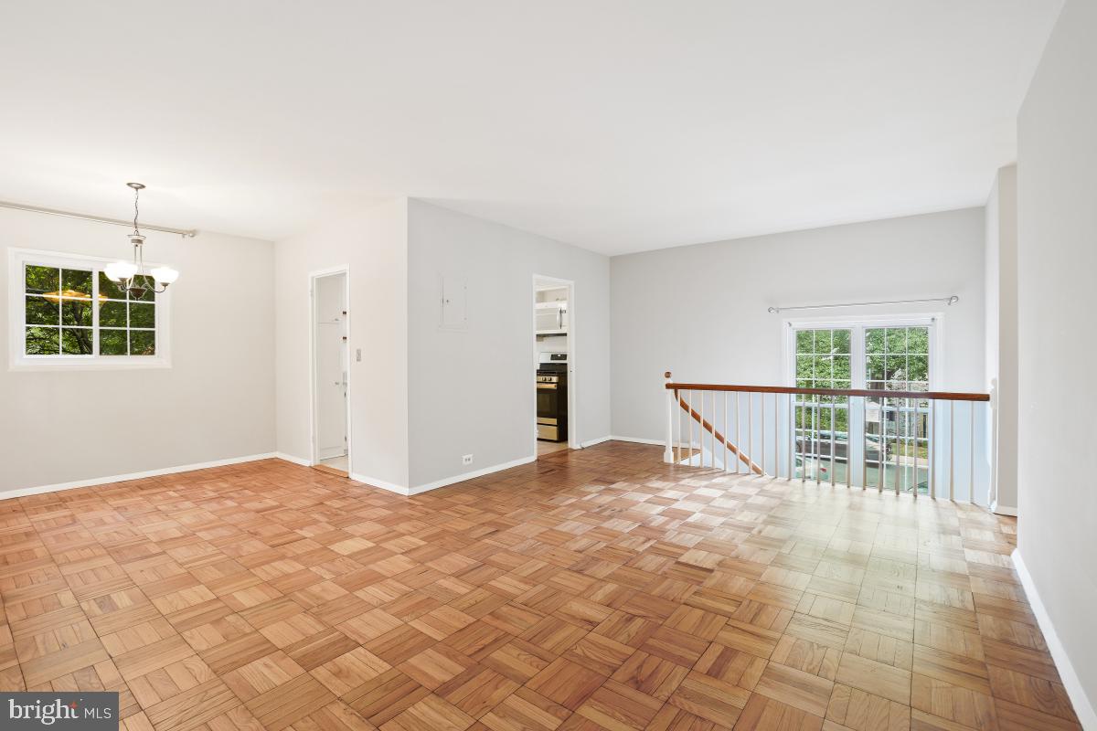 PARKFAIRFAX - Residential