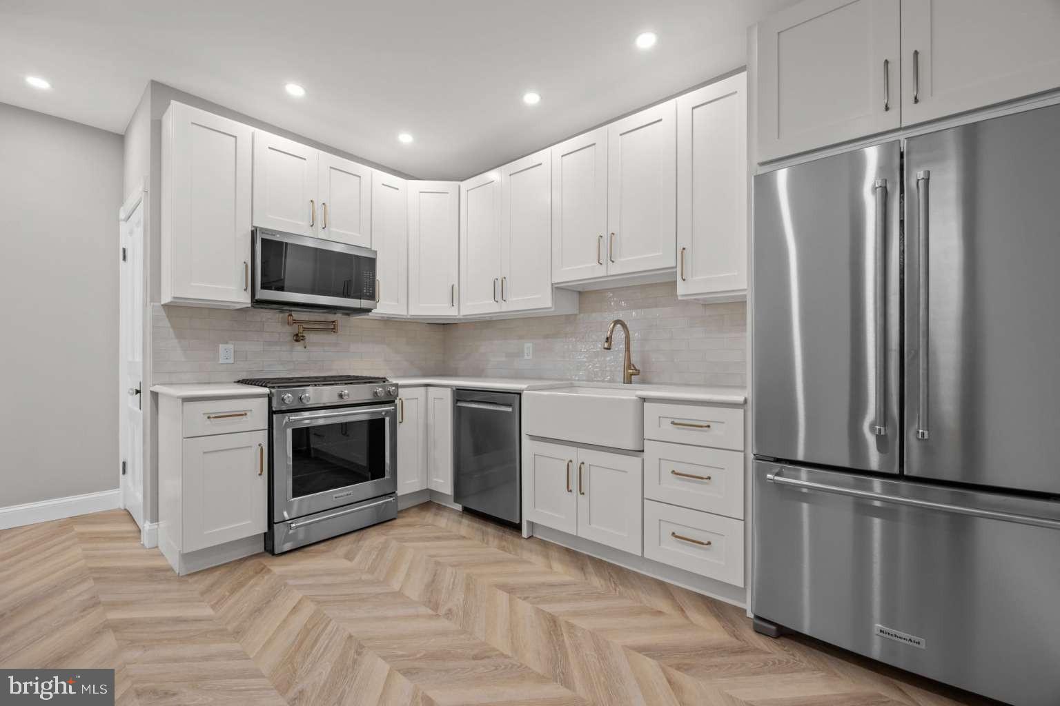 WEST PHILADELPHIA - Residential