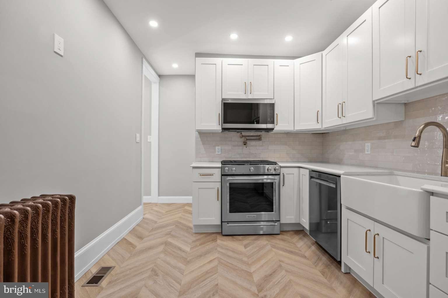 WEST PHILADELPHIA - Residential