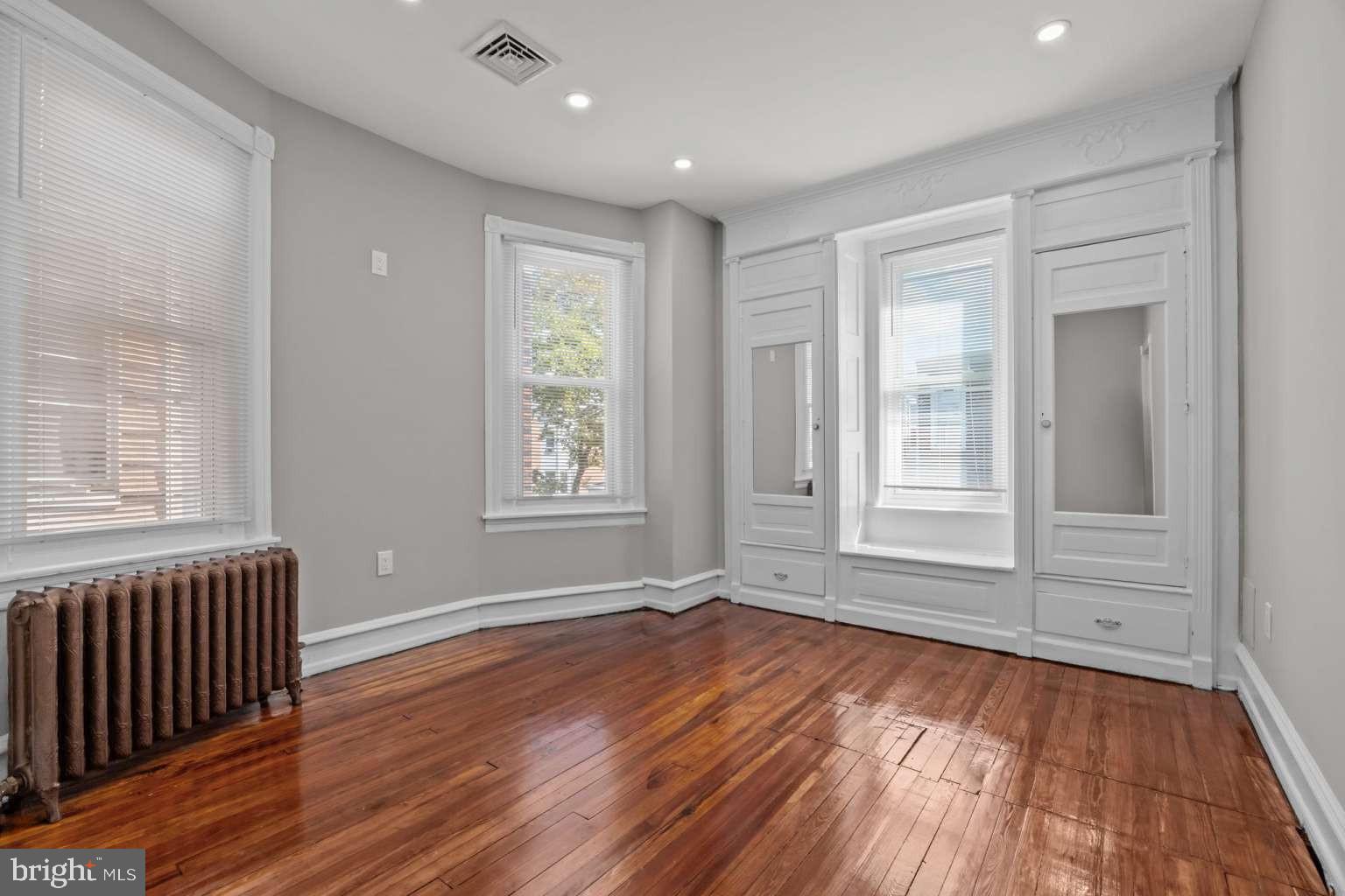 WEST PHILADELPHIA - Residential