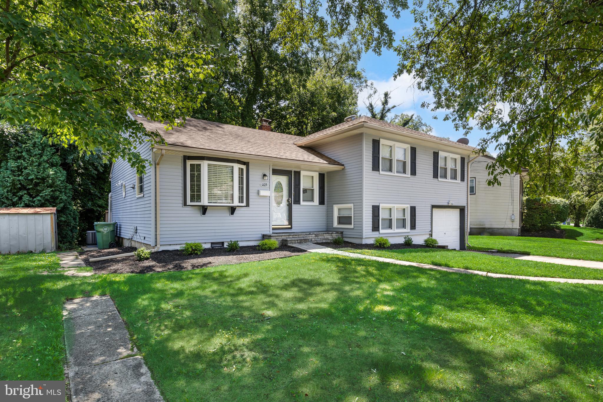 103 KENWOOD DRIVE
