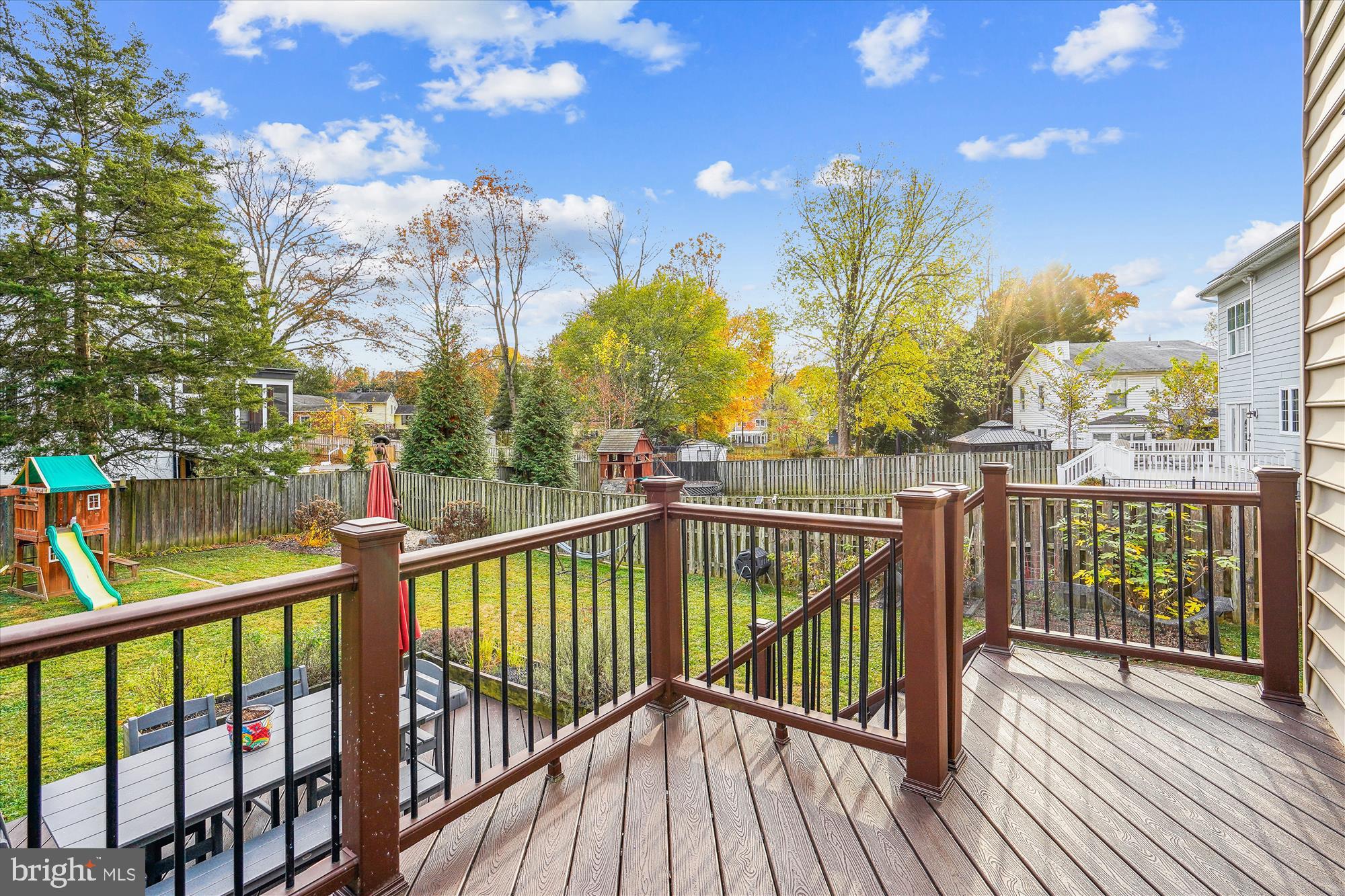 VIENNA WOODS - Residential