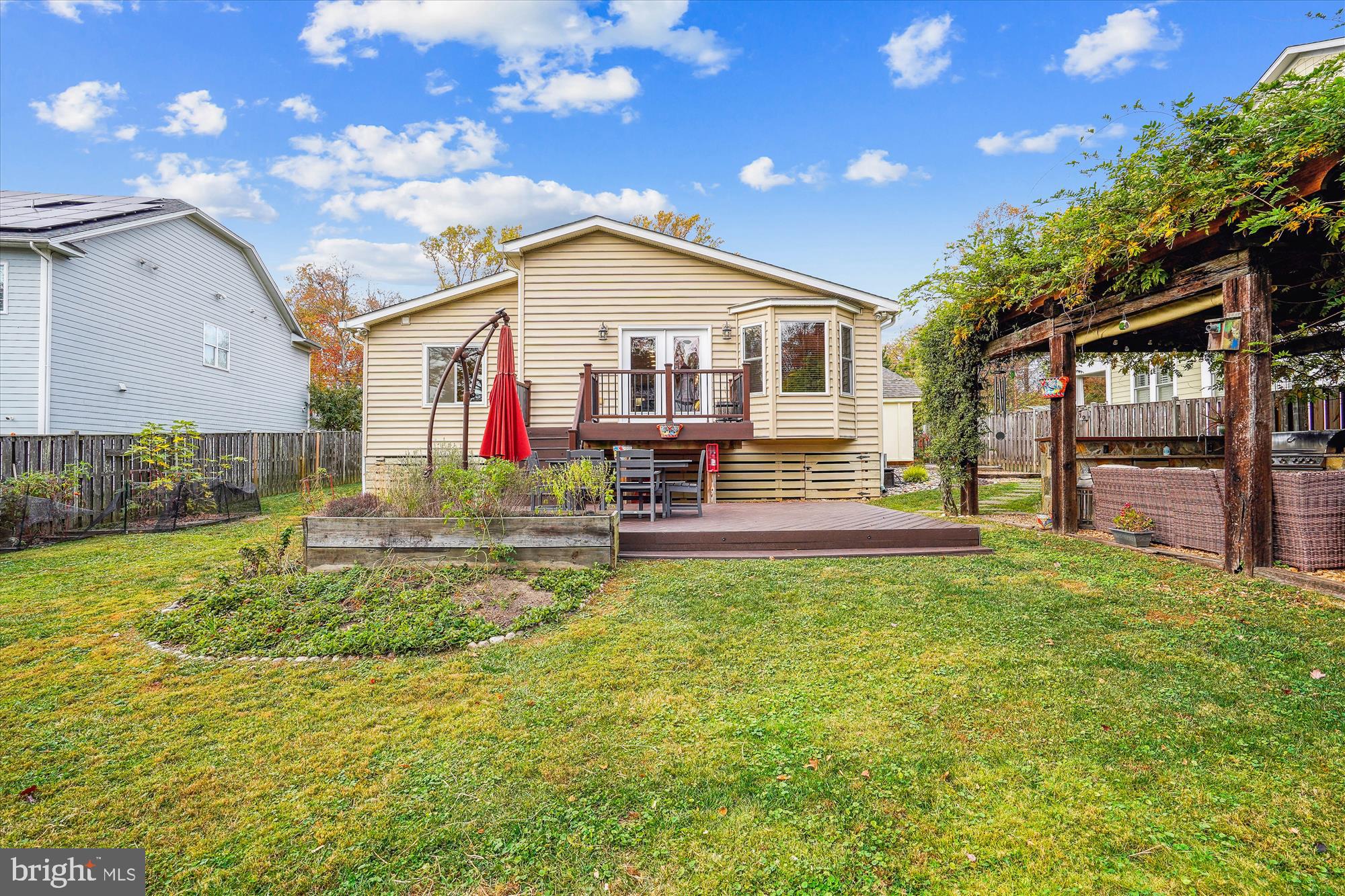 VIENNA WOODS - Residential