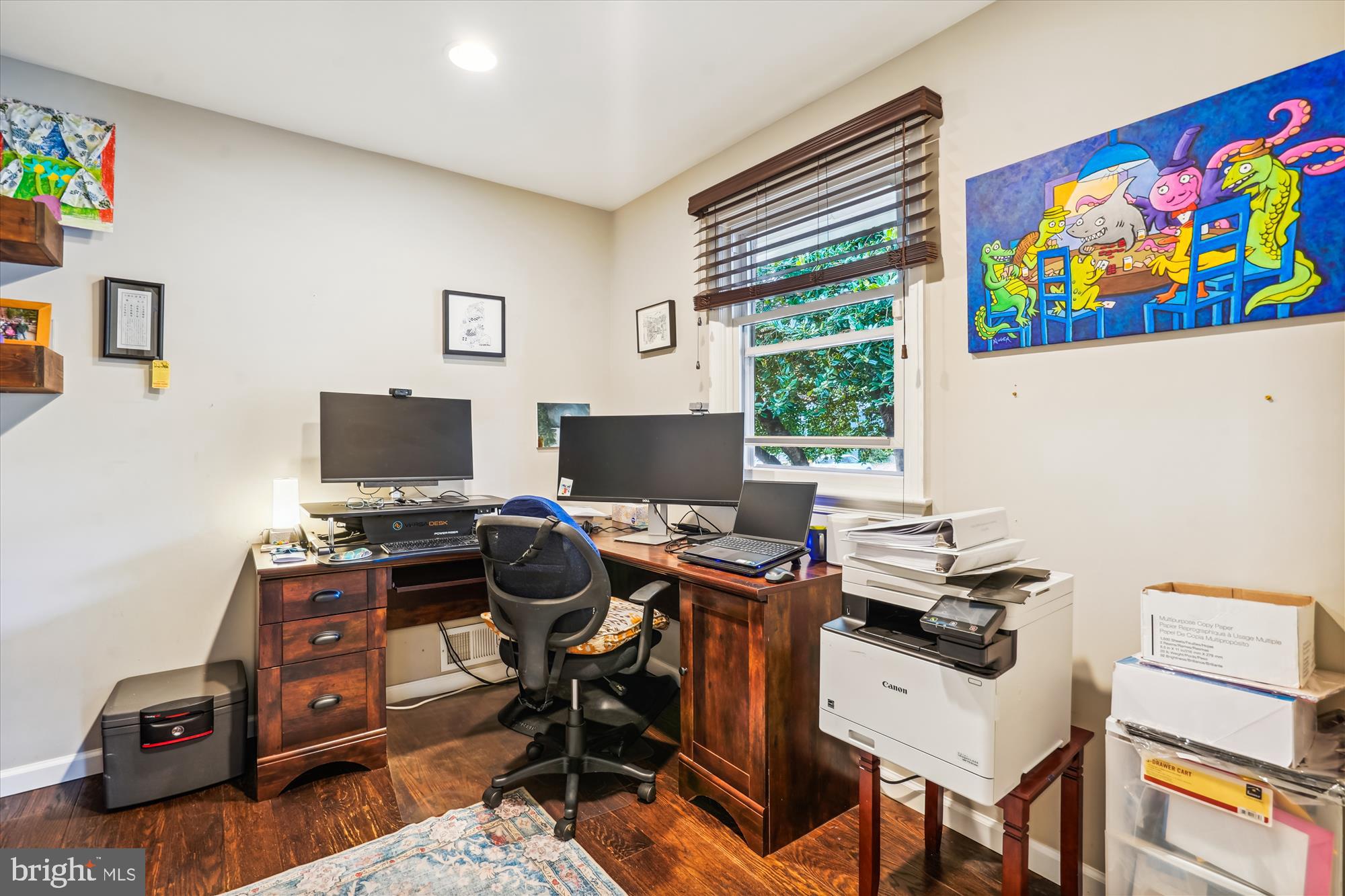 VIENNA WOODS - Residential