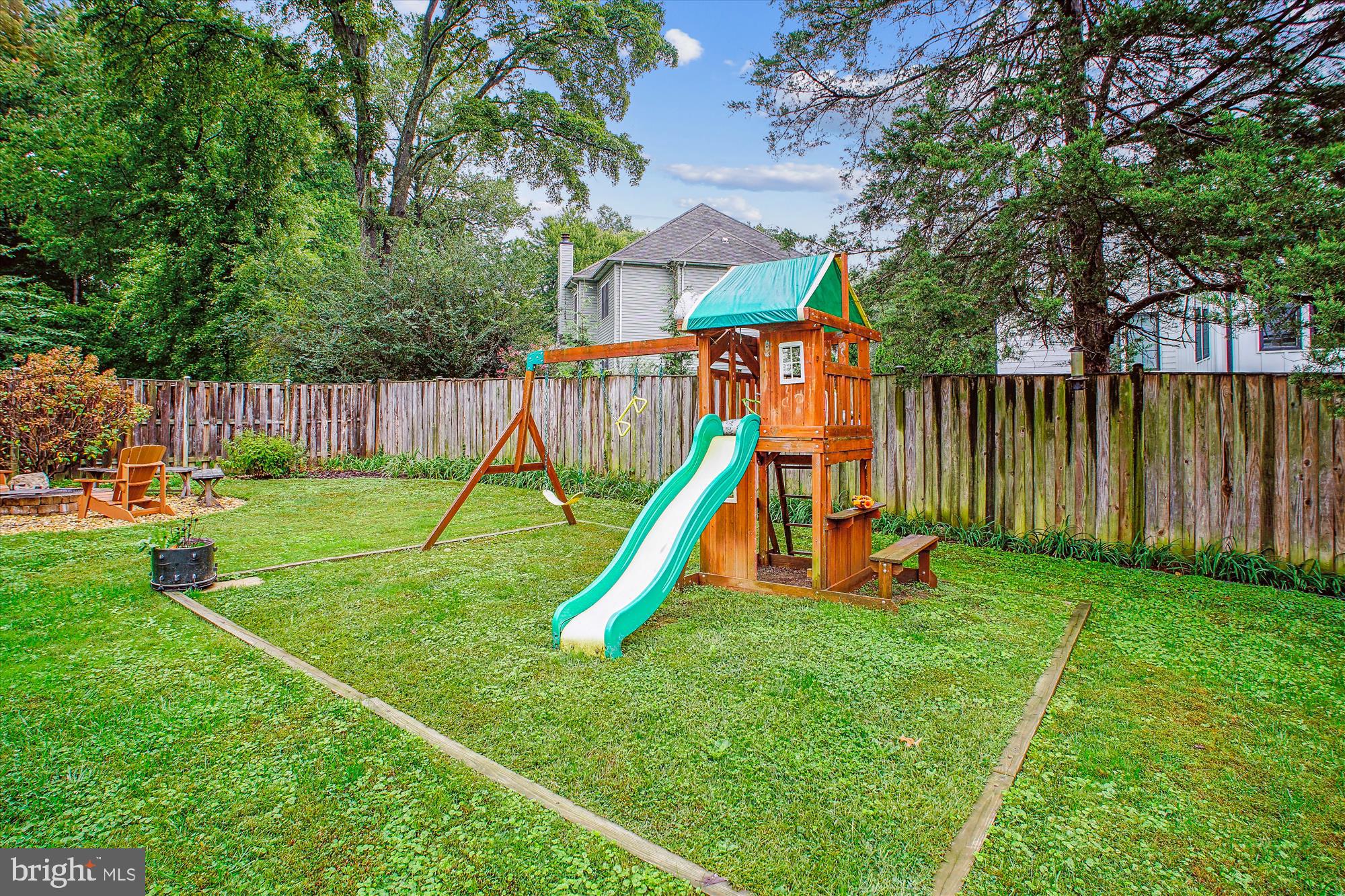 VIENNA WOODS - Residential