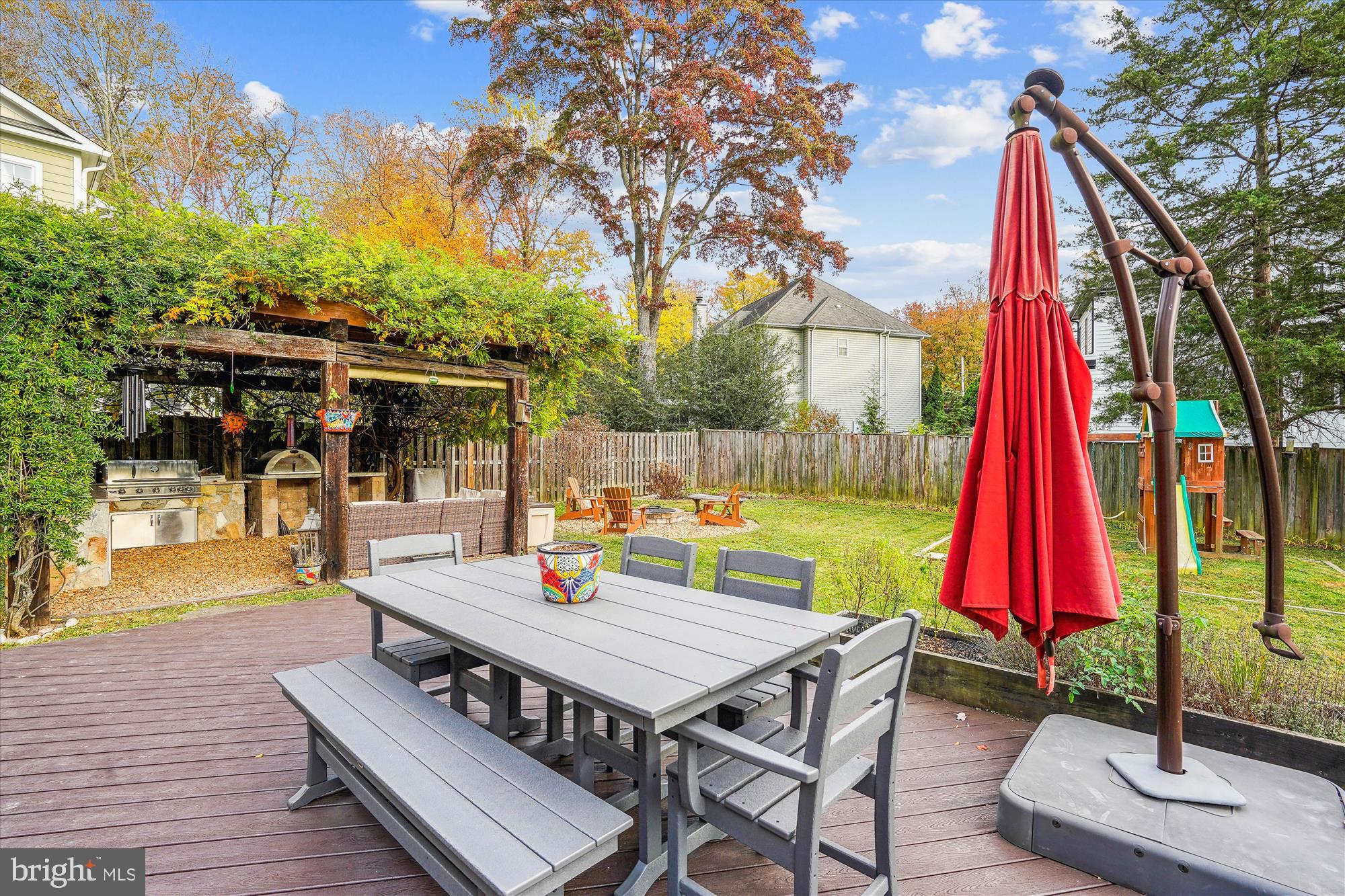 VIENNA WOODS - Residential