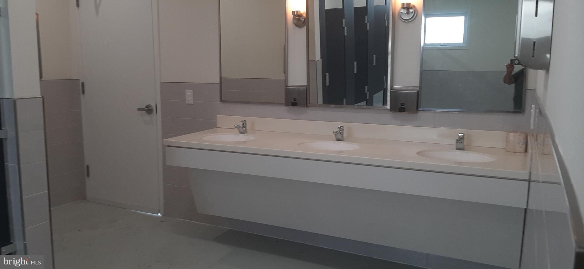 RESIDENCES OF REHOBOTH BAY - Residential