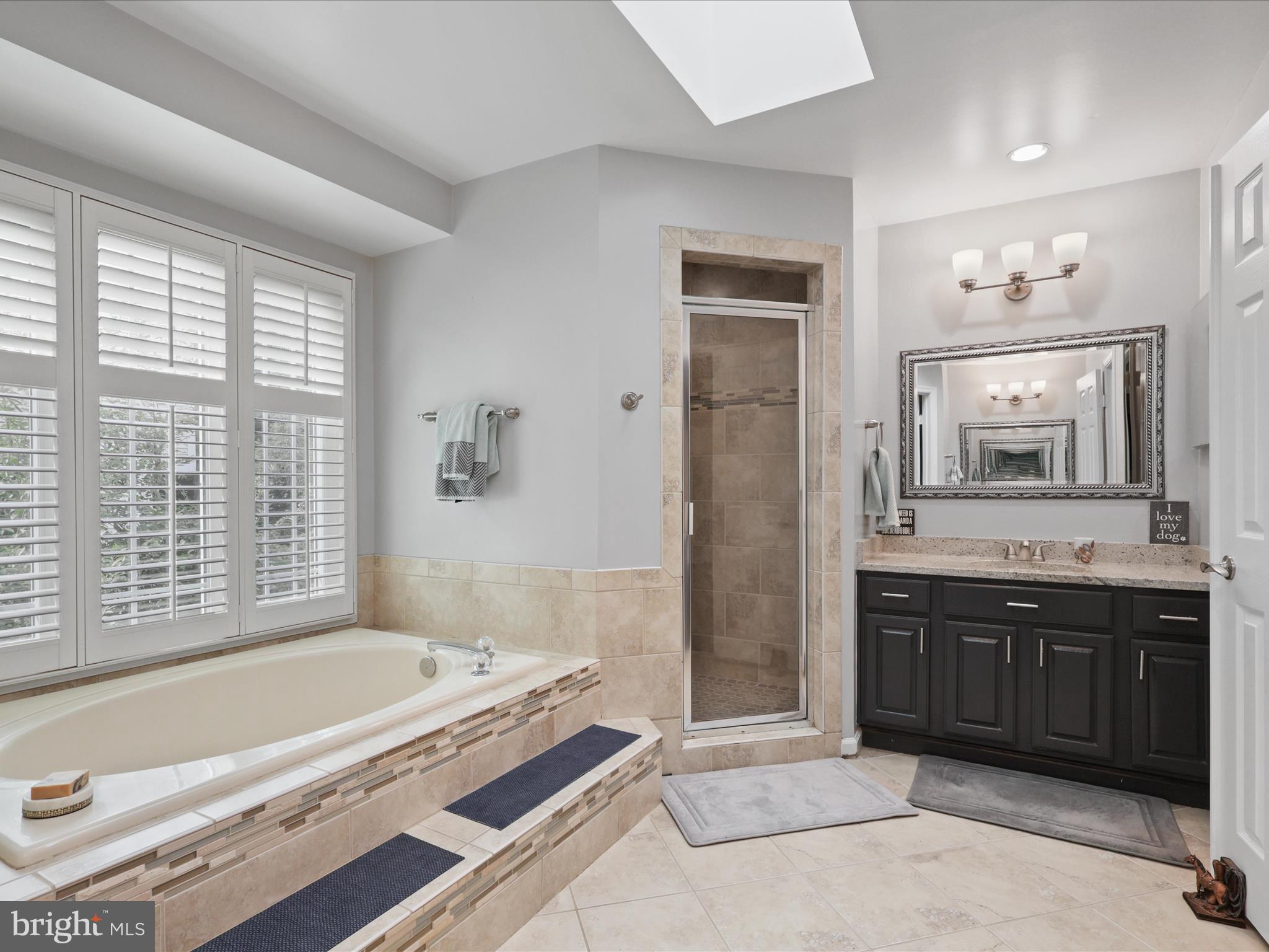 VANTAGE POINT - Residential