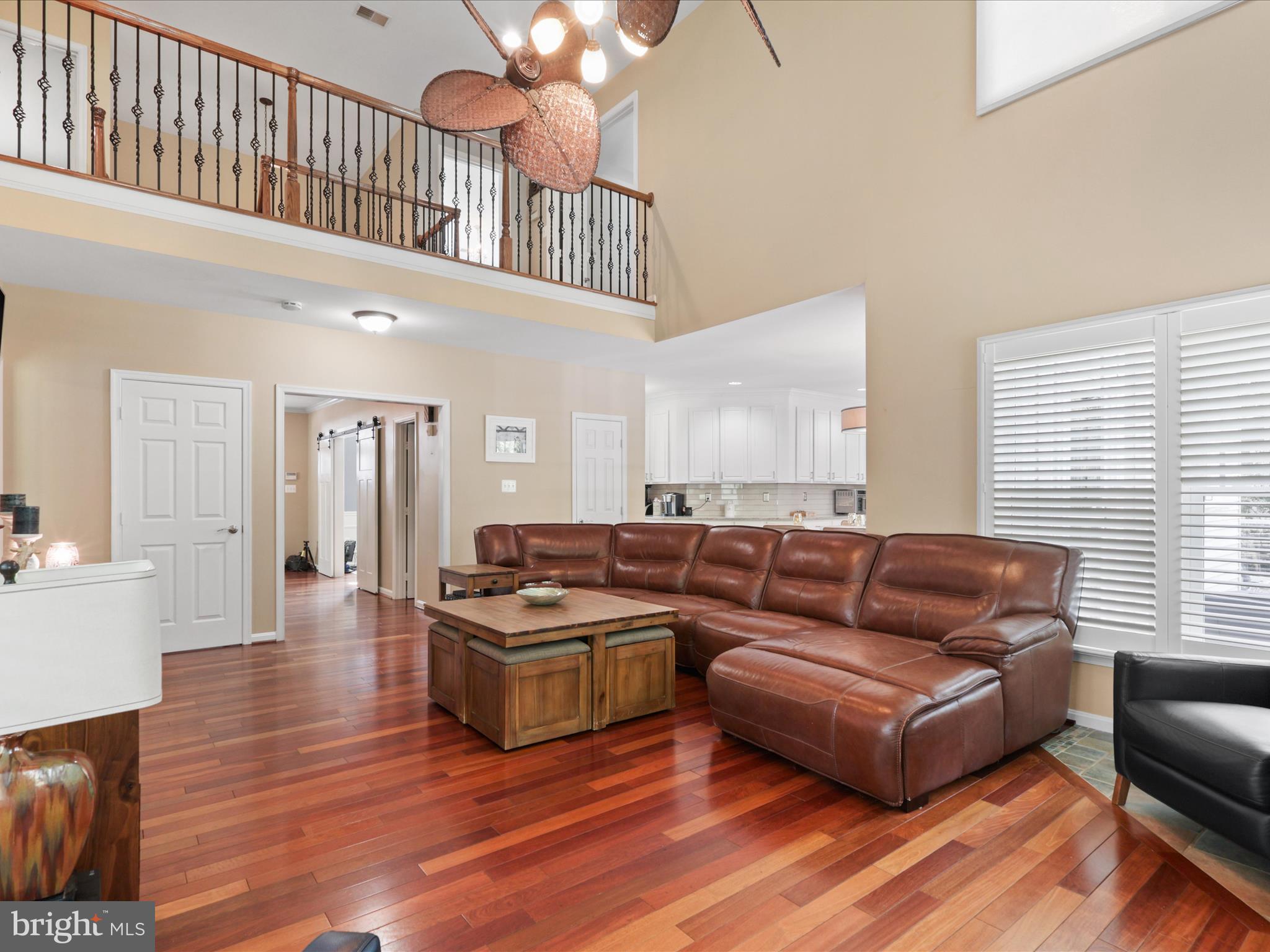 VANTAGE POINT - Residential