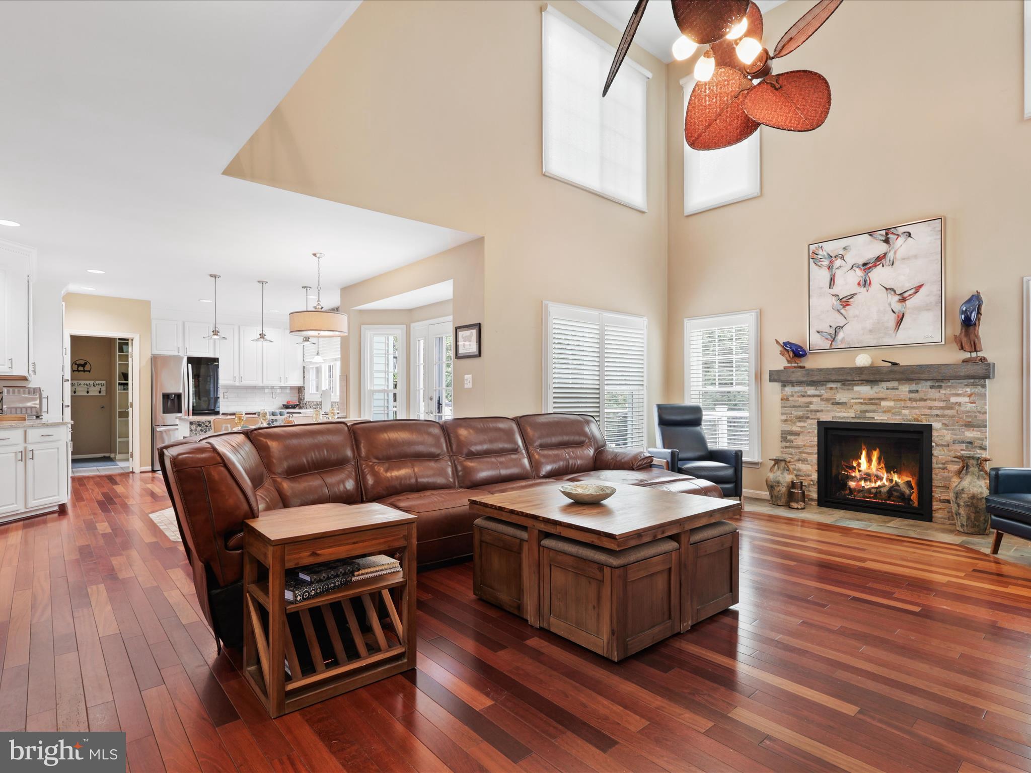 VANTAGE POINT - Residential