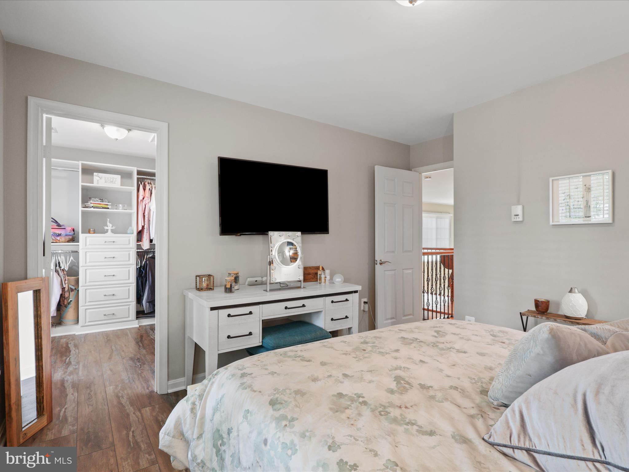 VANTAGE POINT - Residential