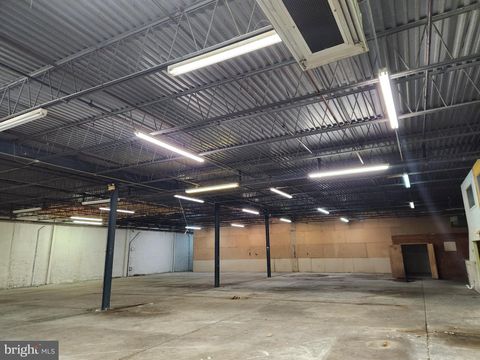 Photo of 50 Hulmeville Ave #4, PENNDEL, PA 19047 (MLS # PABU2099594)