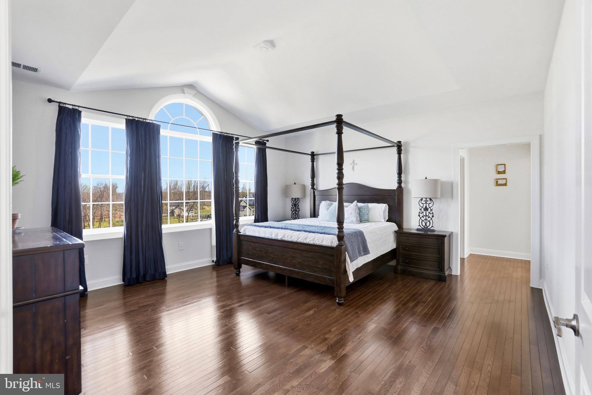 BURSTEIN - Residential