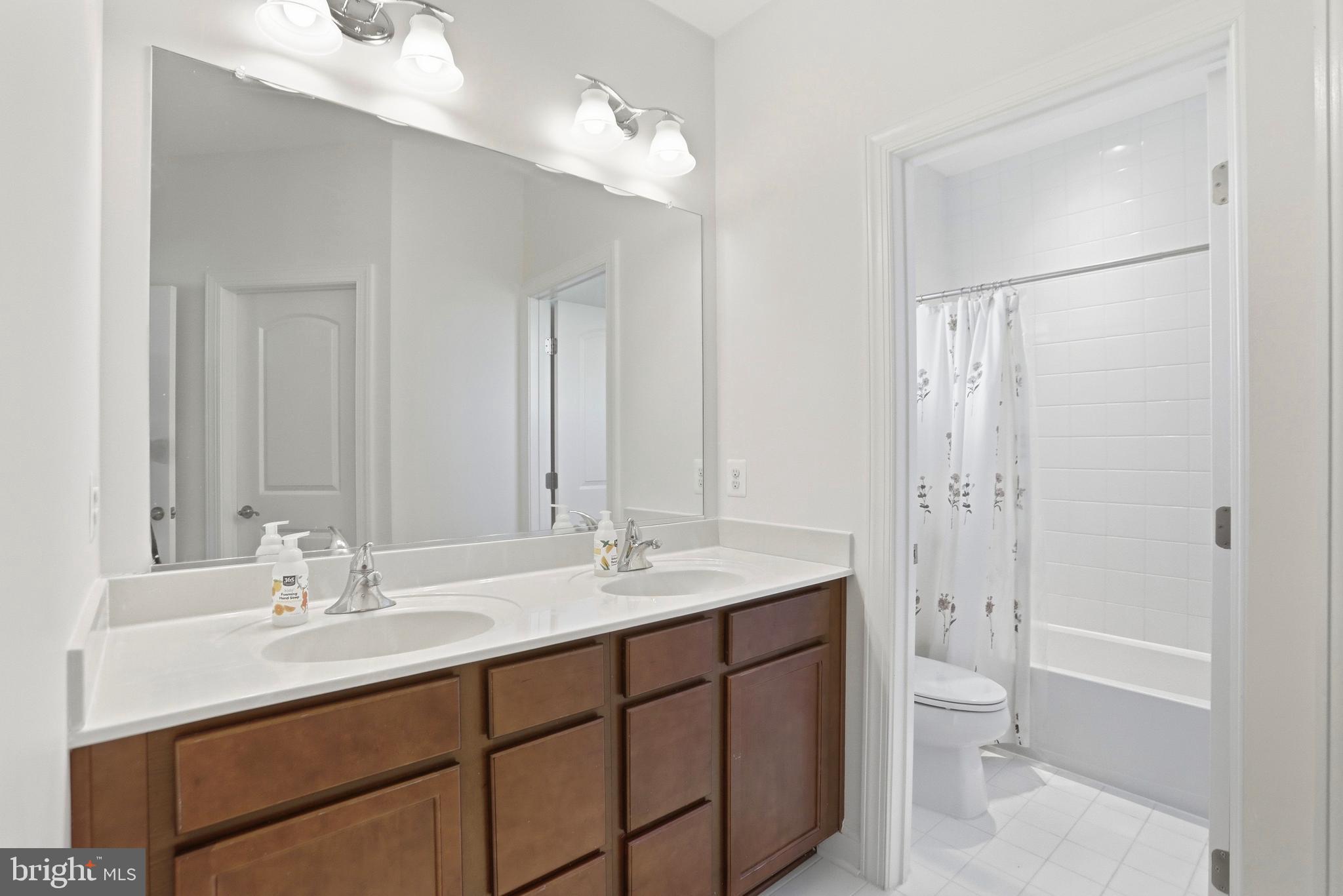 BURSTEIN - Residential