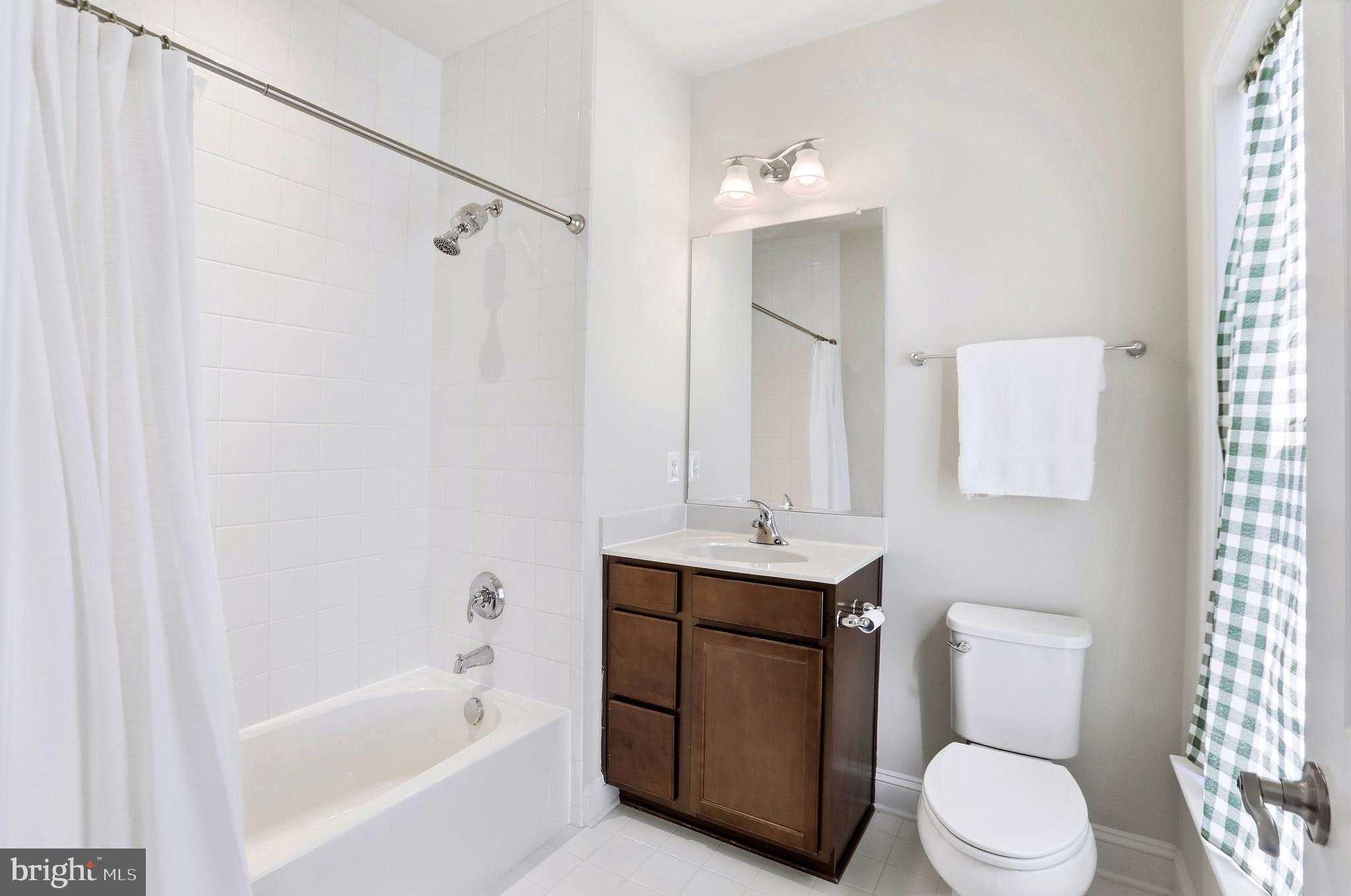 BURSTEIN - Residential