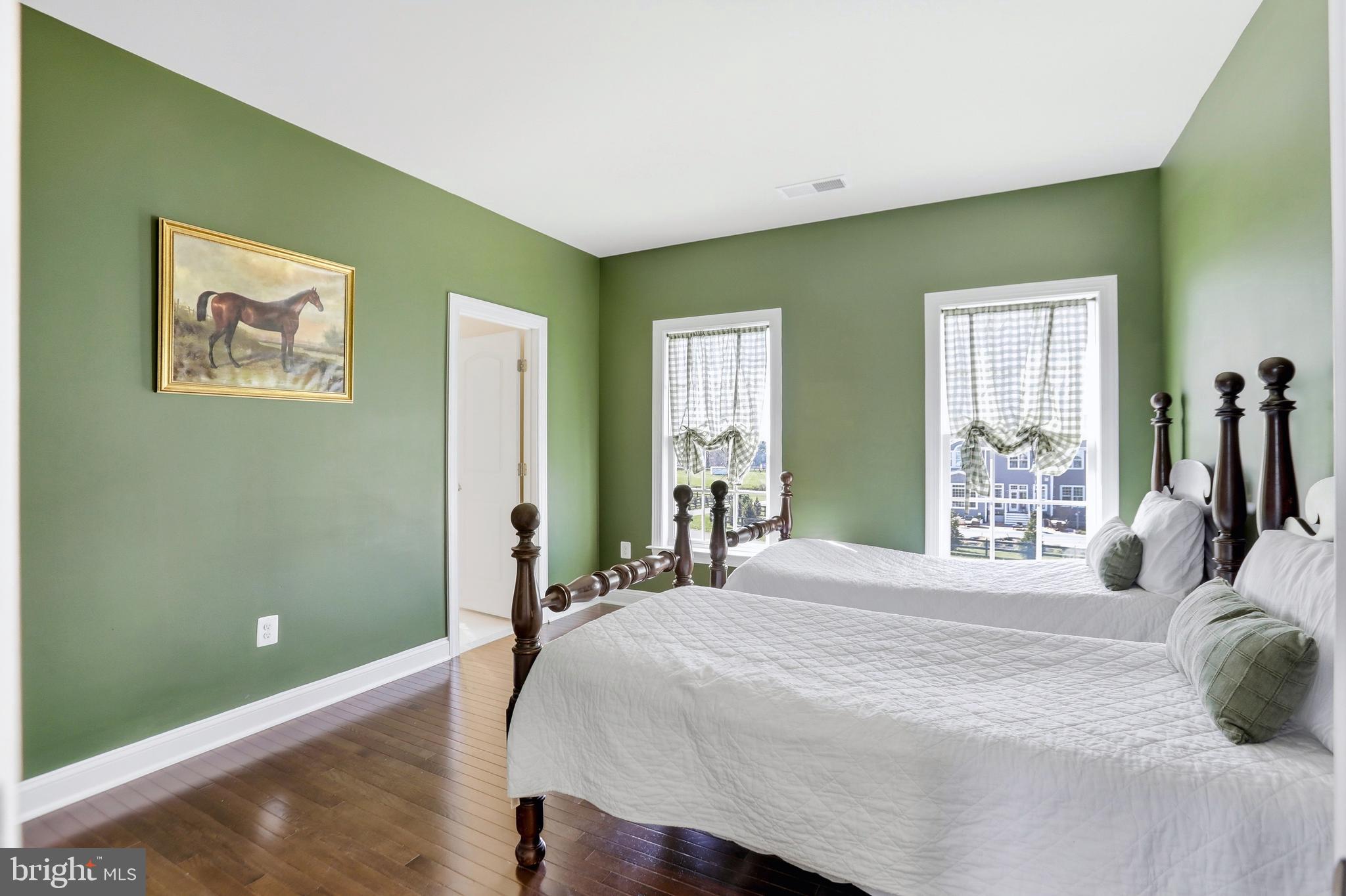 BURSTEIN - Residential