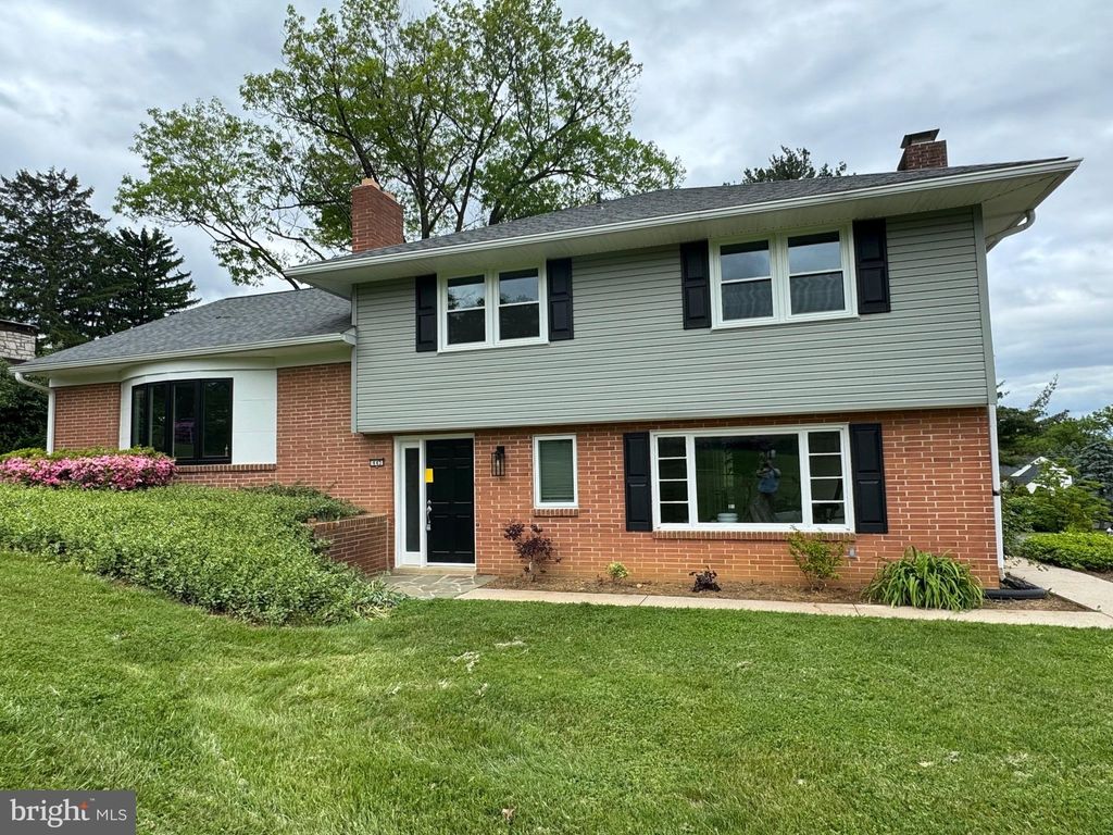 Photo of 443 Ruth Ridge Drive, LANCASTER, PA 17601 (MLS # PALA2068042)