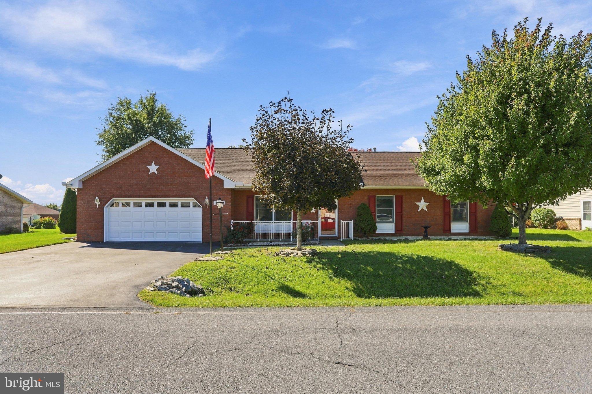 107 GRAND OAK DRIVE