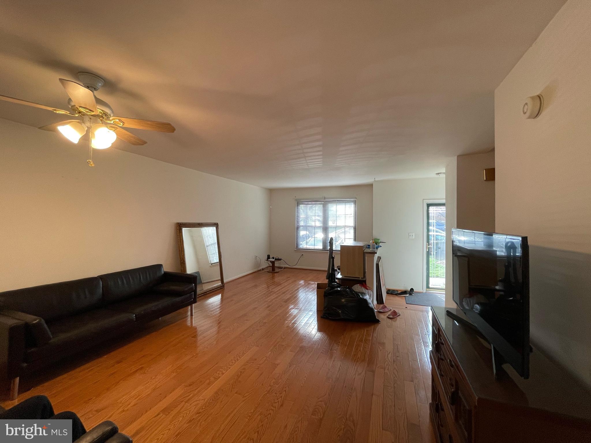 SEQUOIA LEA - Residential