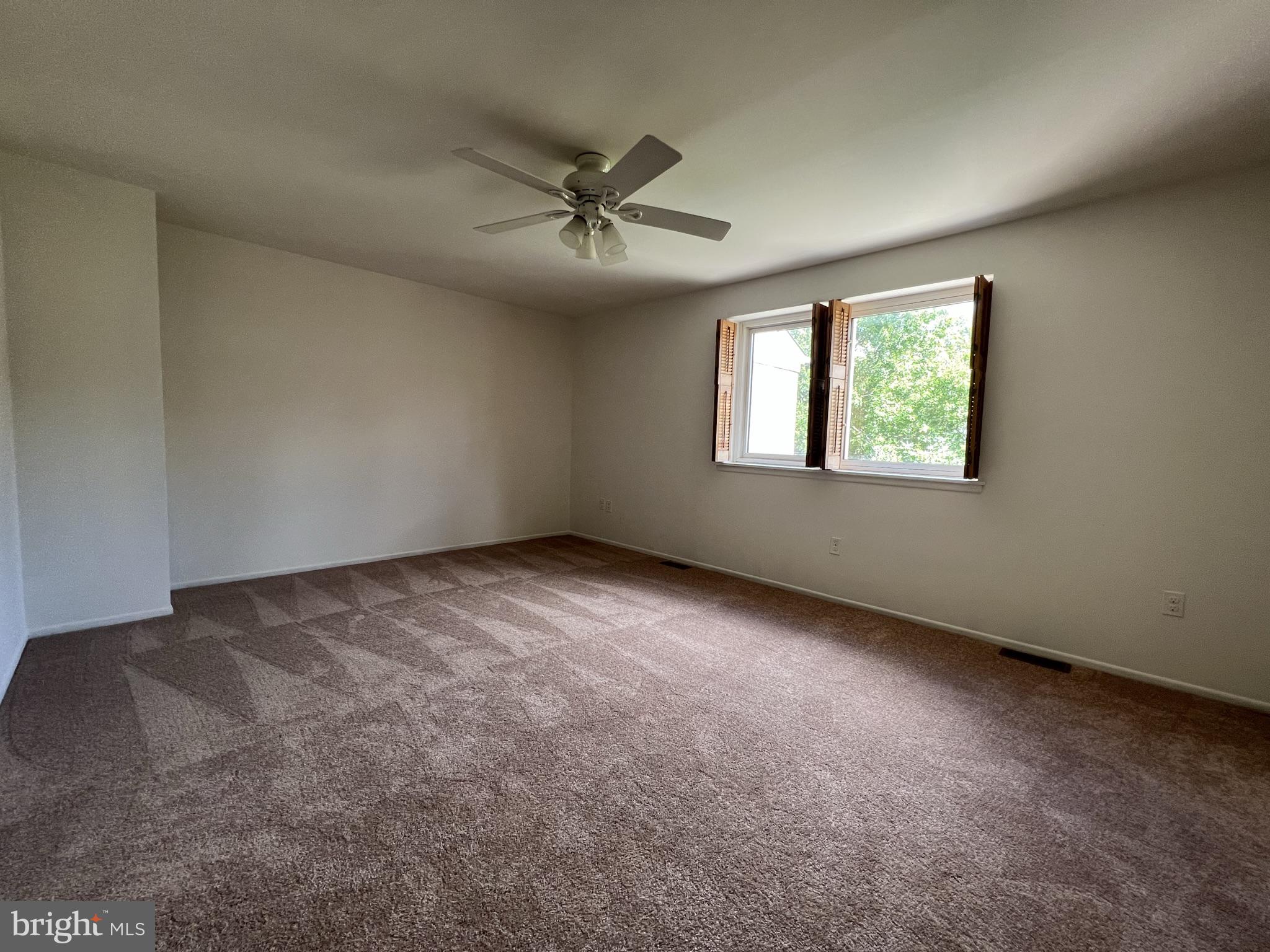 KINGS CONTRIVANCE - Residential Lease