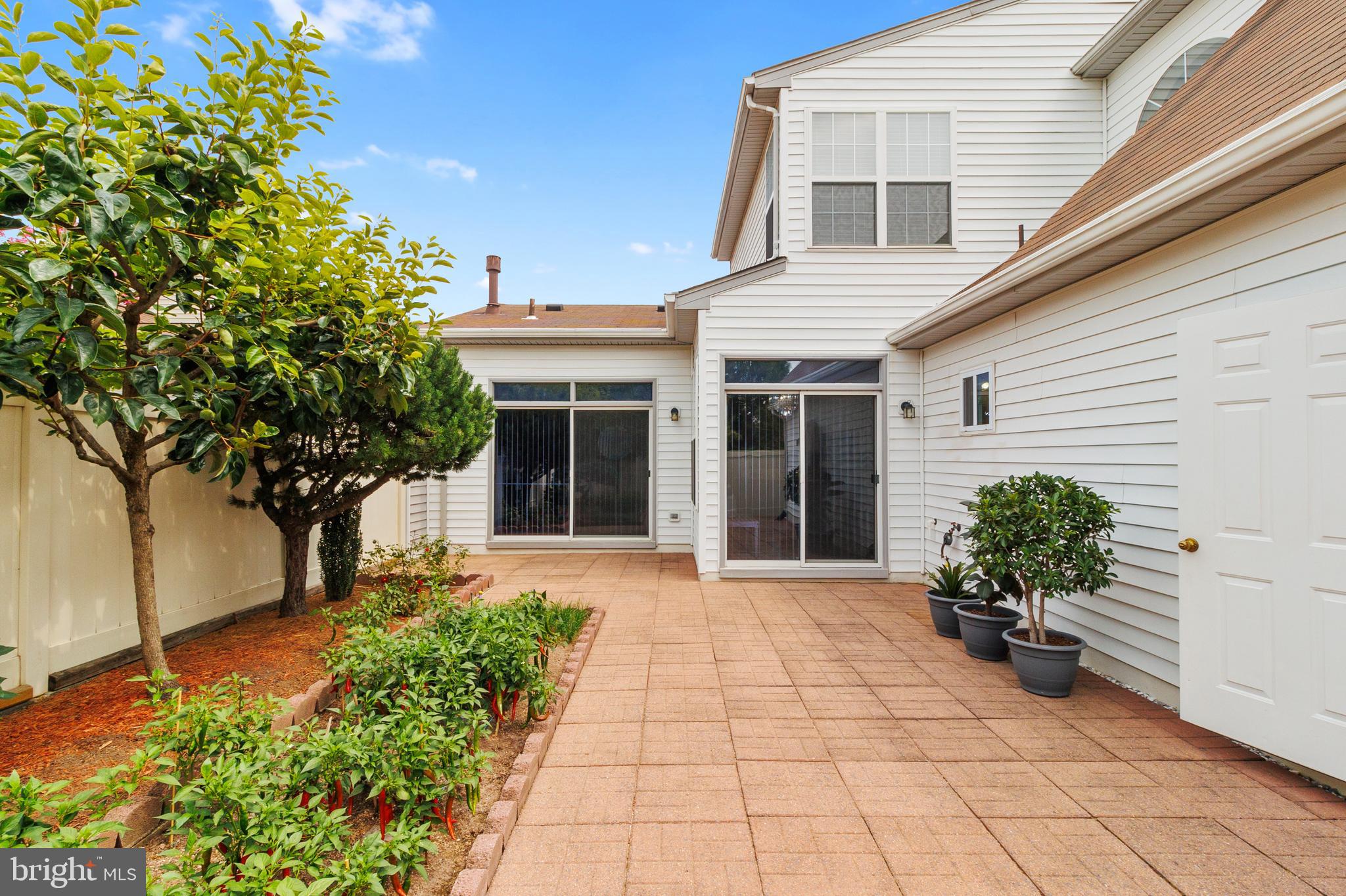 ASHBURN FARM - Residential