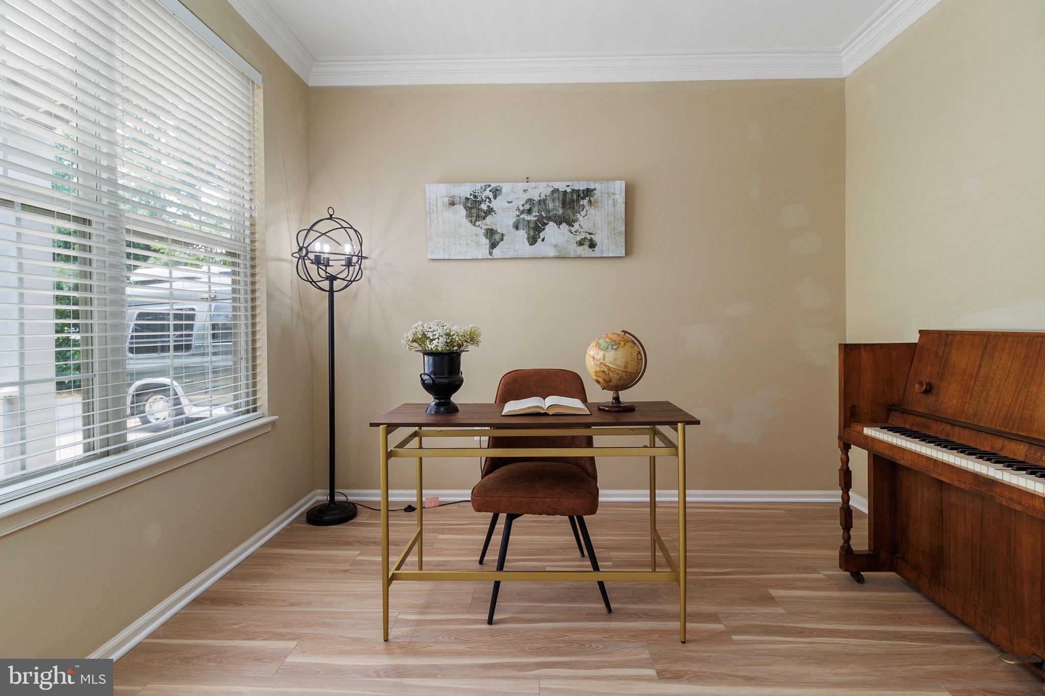 ASHBURN FARM - Residential