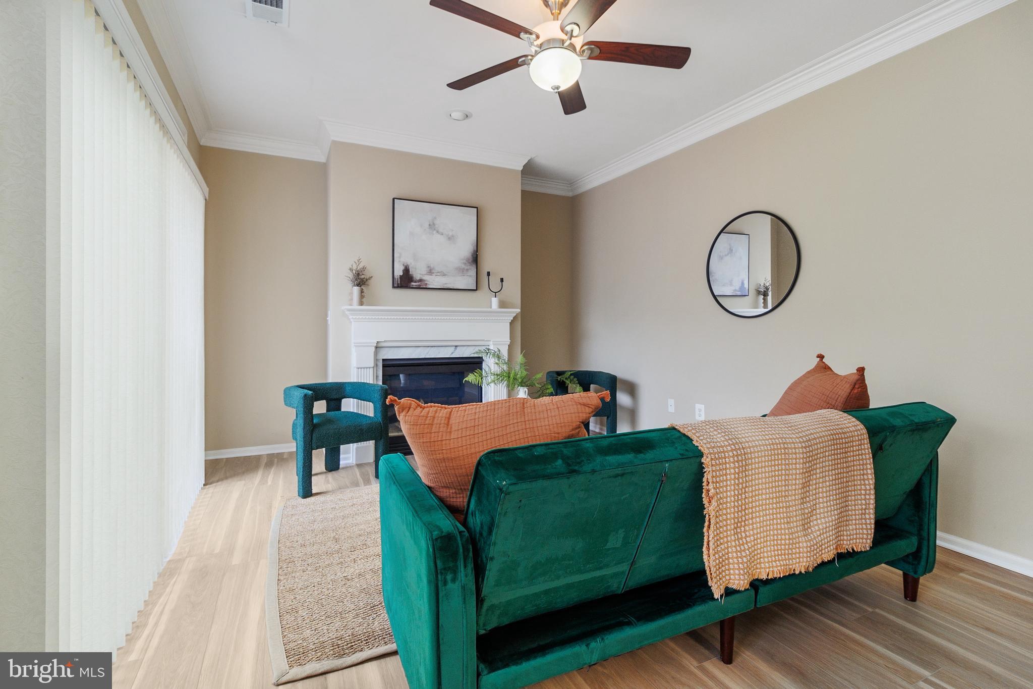 ASHBURN FARM - Residential