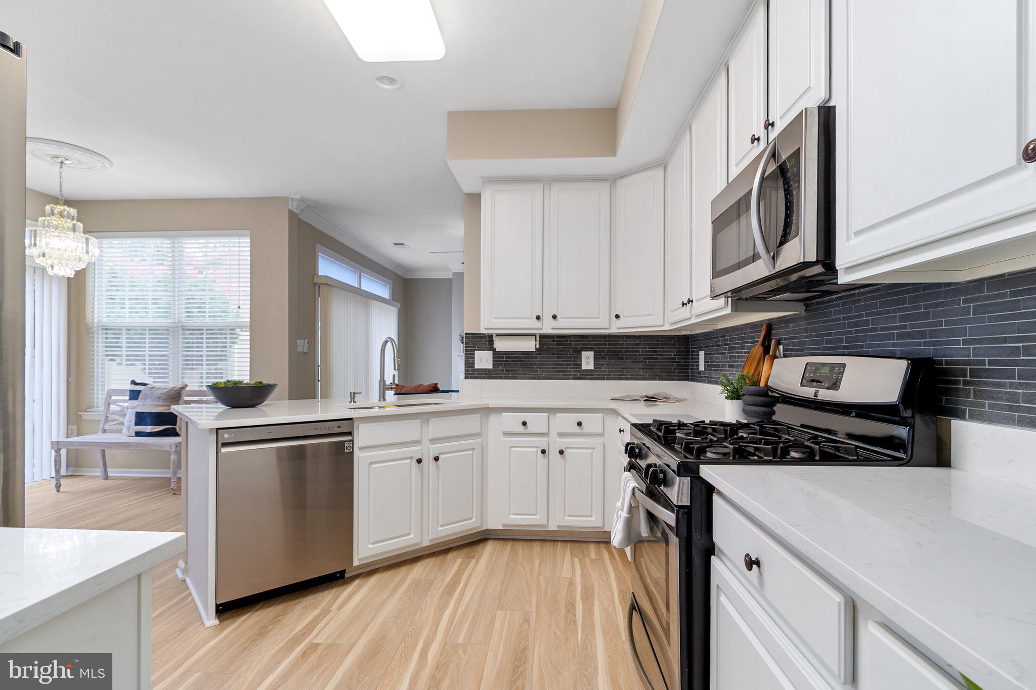 ASHBURN FARM - Residential