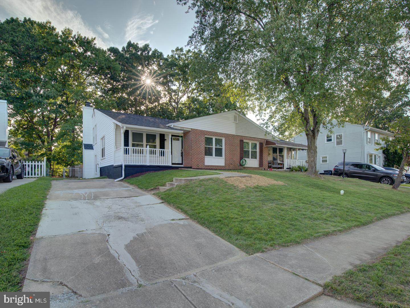 WILLOUGHBY WOODS - Residential