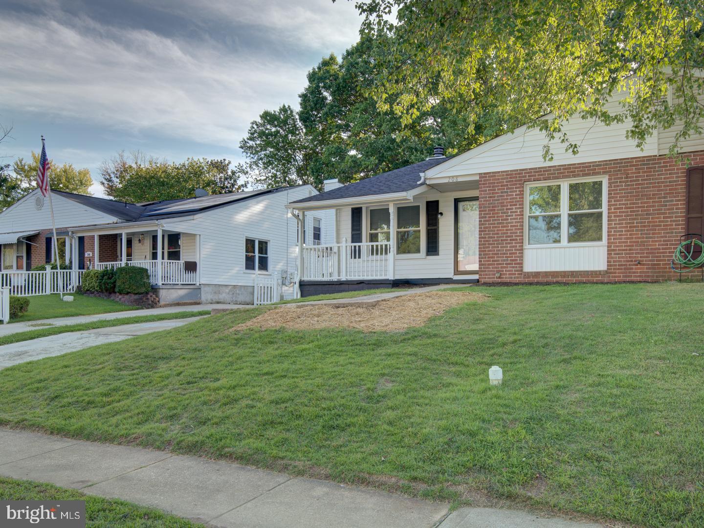 WILLOUGHBY WOODS - Residential