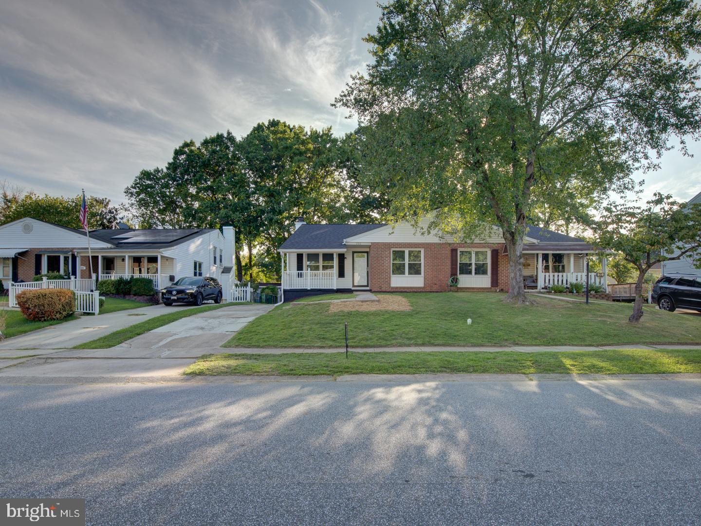 WILLOUGHBY WOODS - Residential