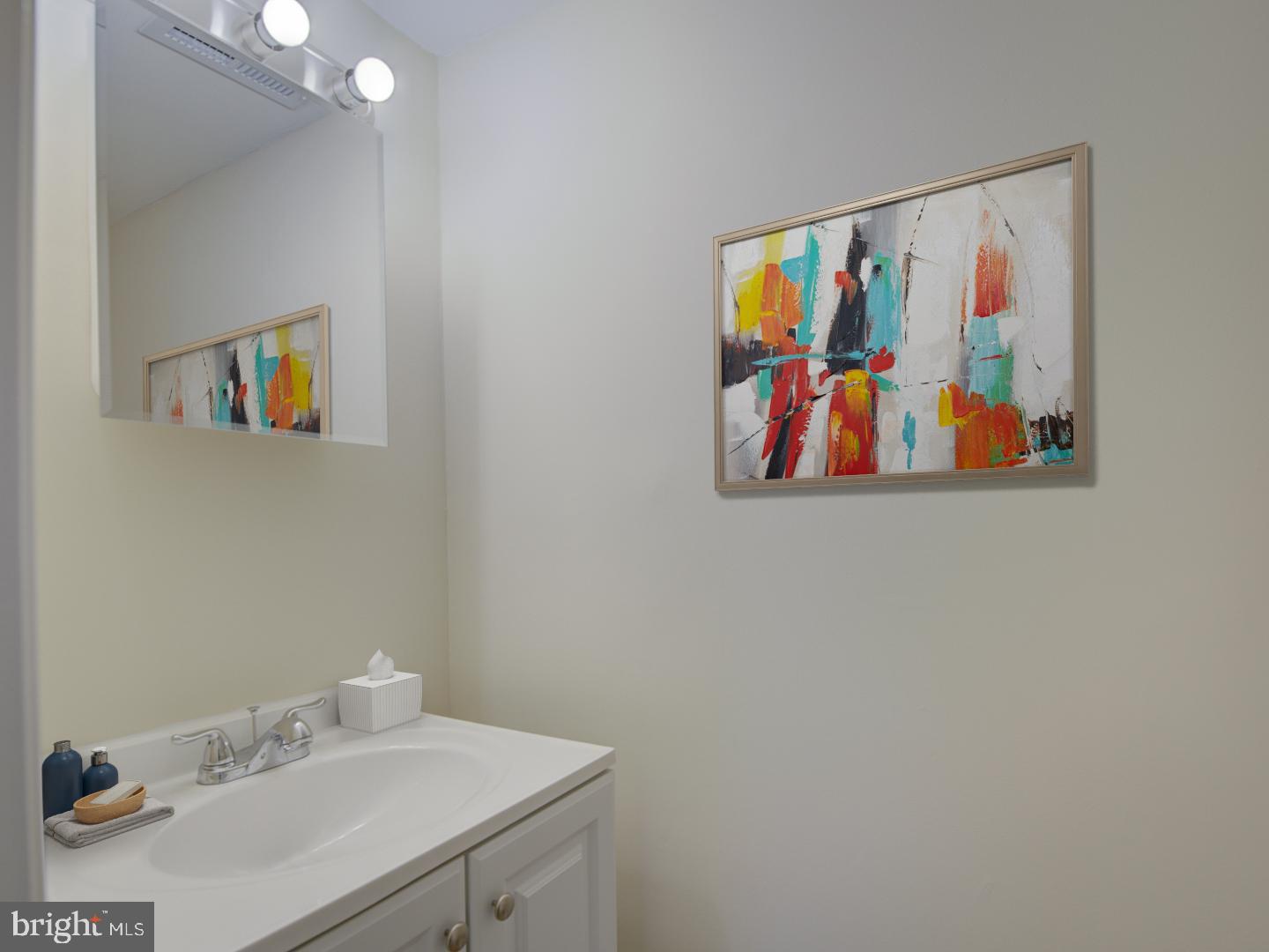 WILLOUGHBY WOODS - Residential