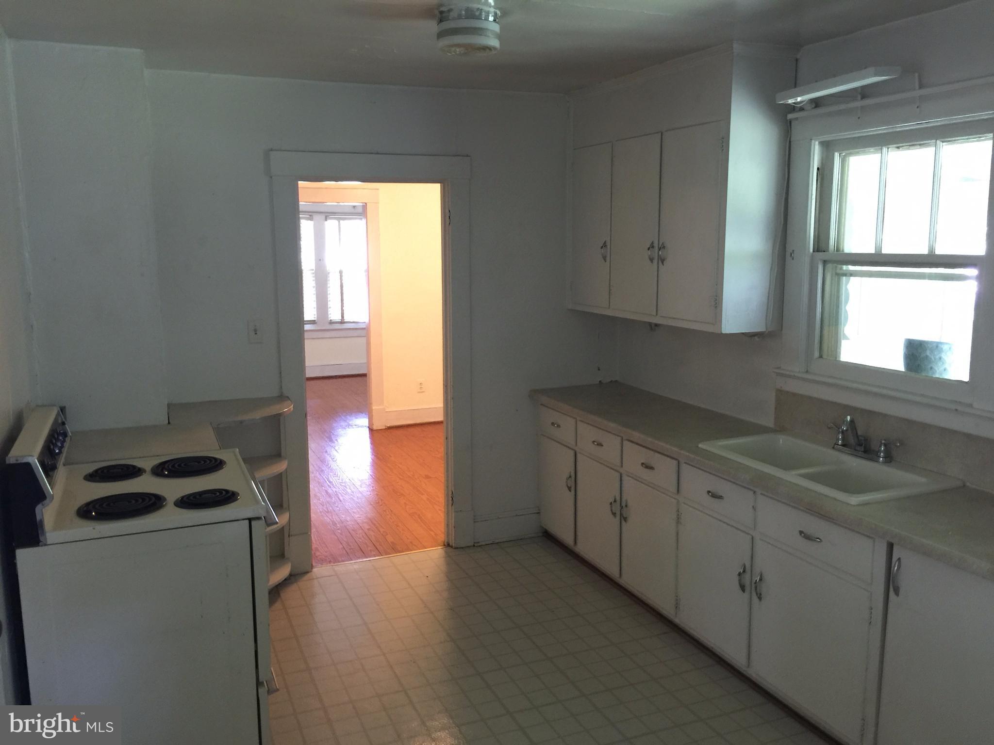 COLLEGE HEIGHTS - Residential