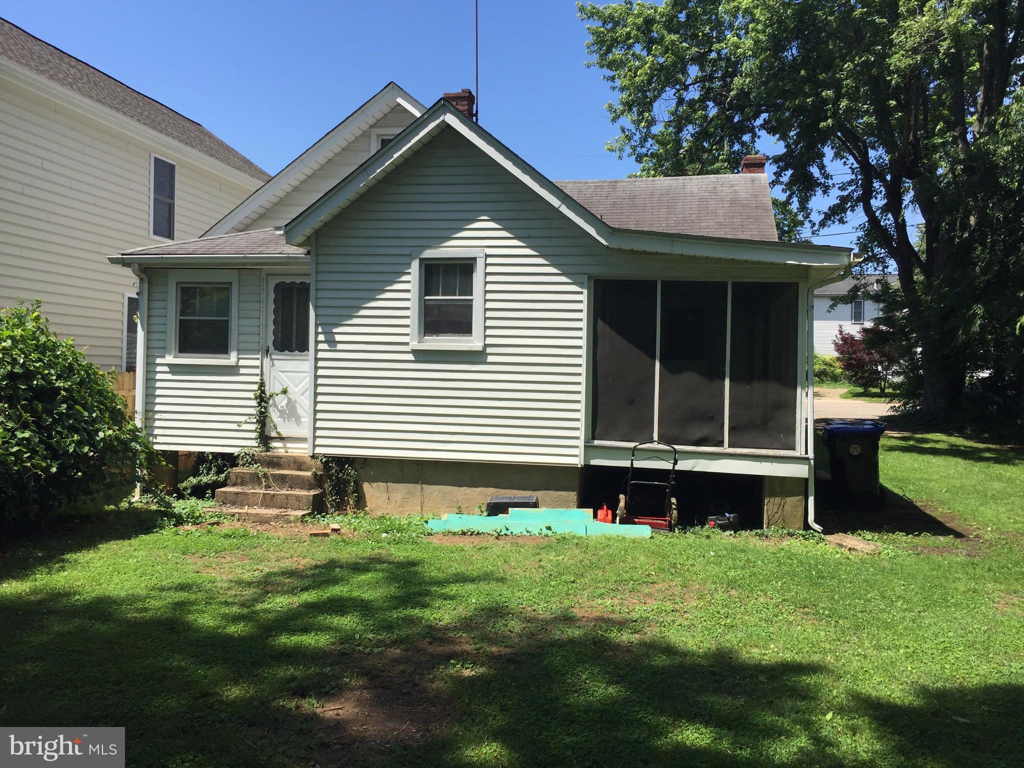 COLLEGE HEIGHTS - Residential