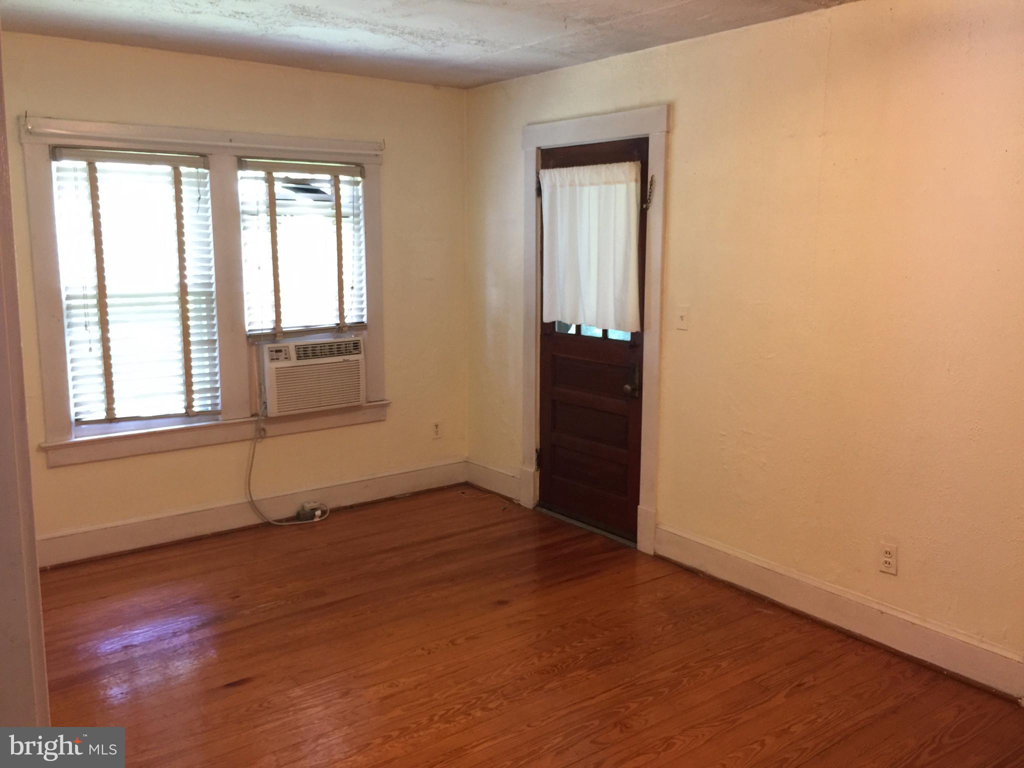 COLLEGE HEIGHTS - Residential