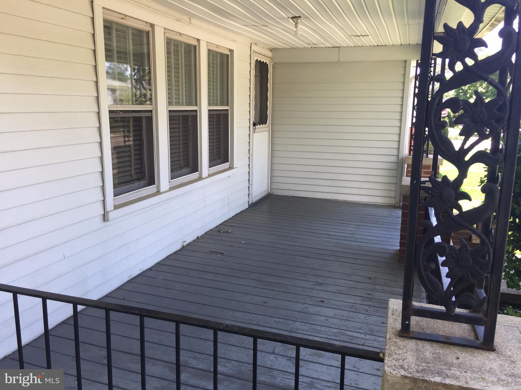 COLLEGE HEIGHTS - Residential