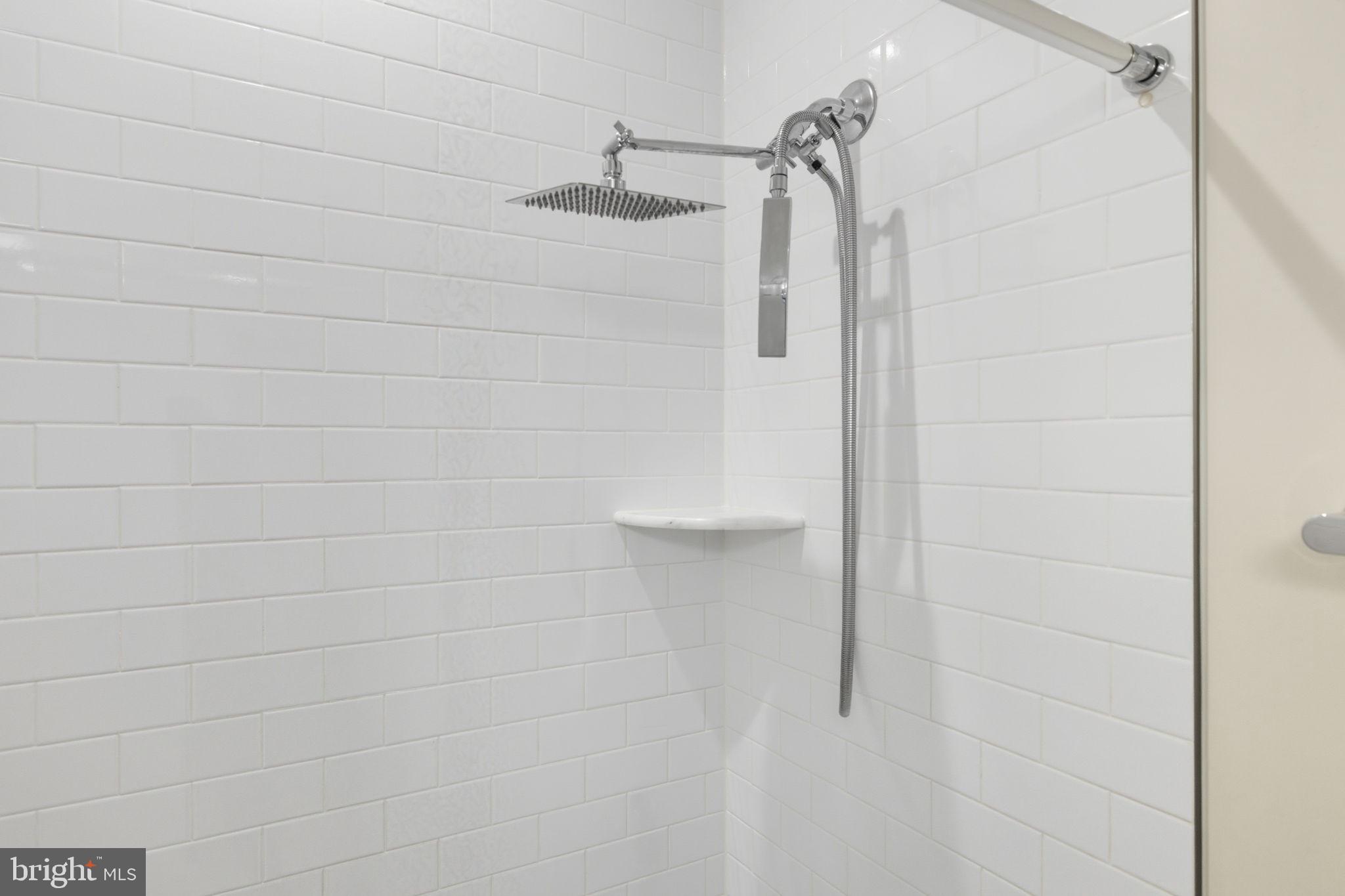 ASHBROOK PLACE - Residential