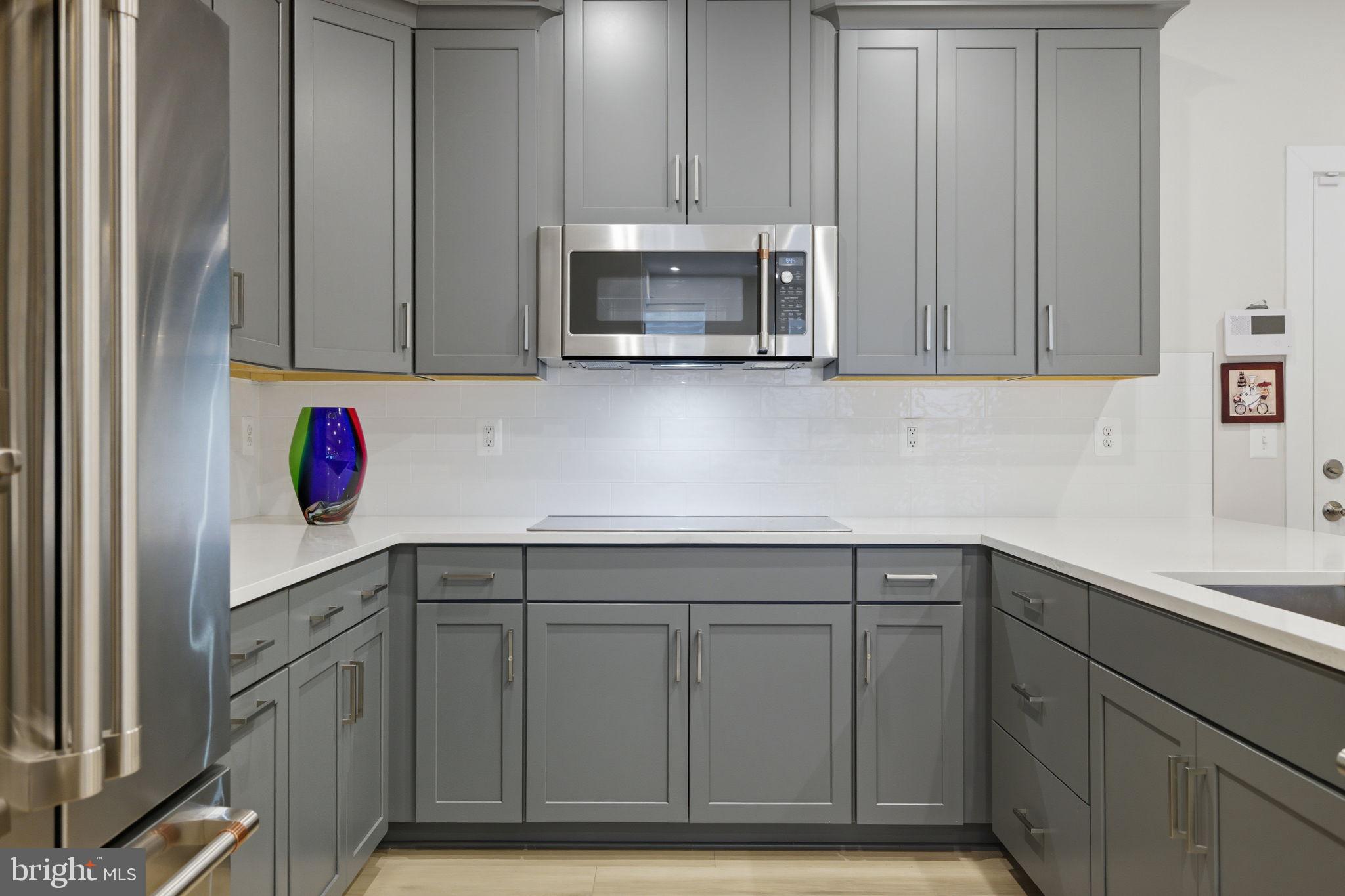 ASHBROOK PLACE - Residential