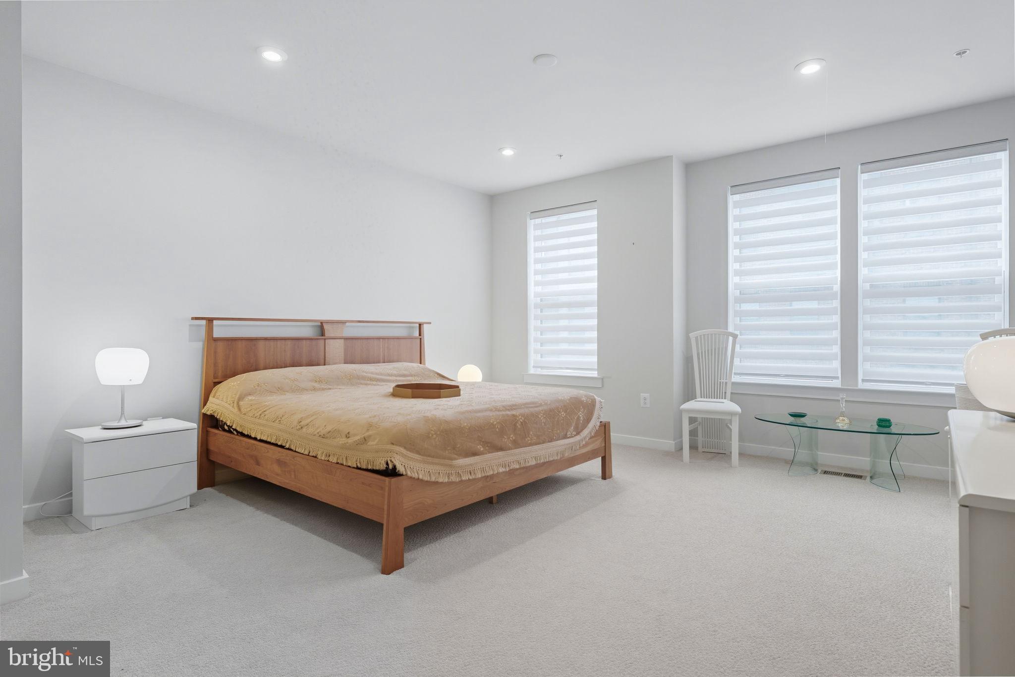 ASHBROOK PLACE - Residential