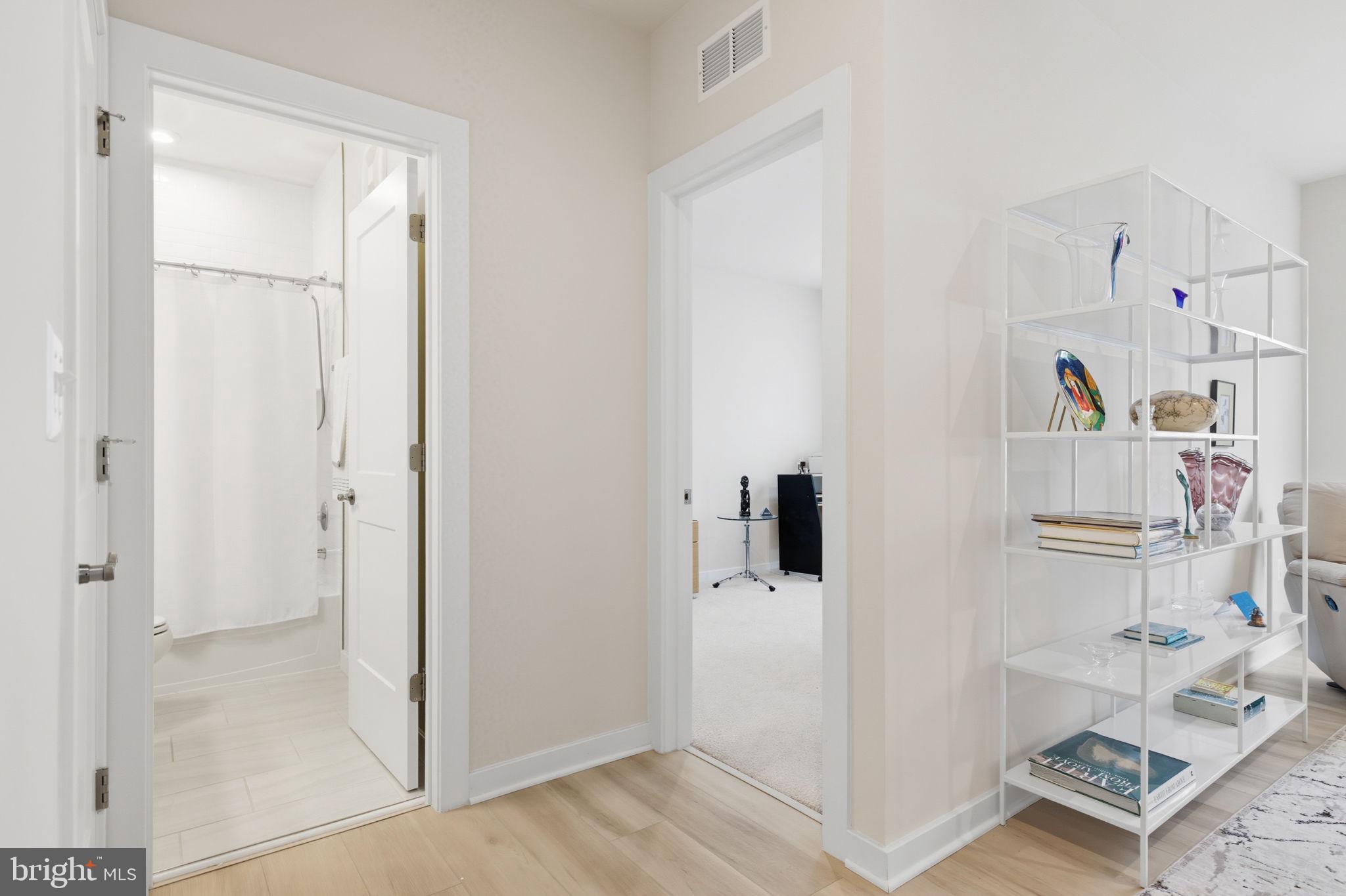 ASHBROOK PLACE - Residential