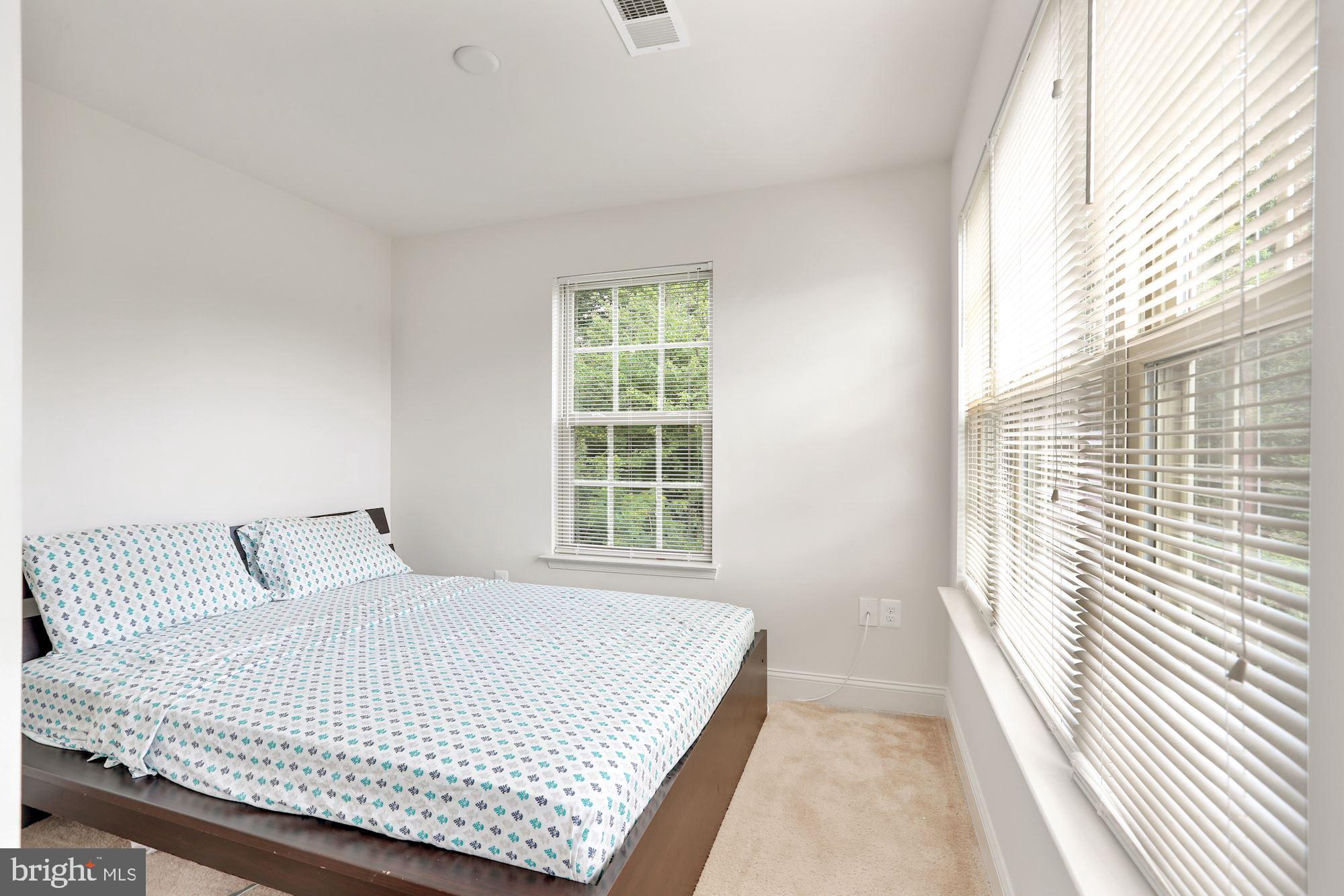 POTOMAC HIGHLANDS - Residential