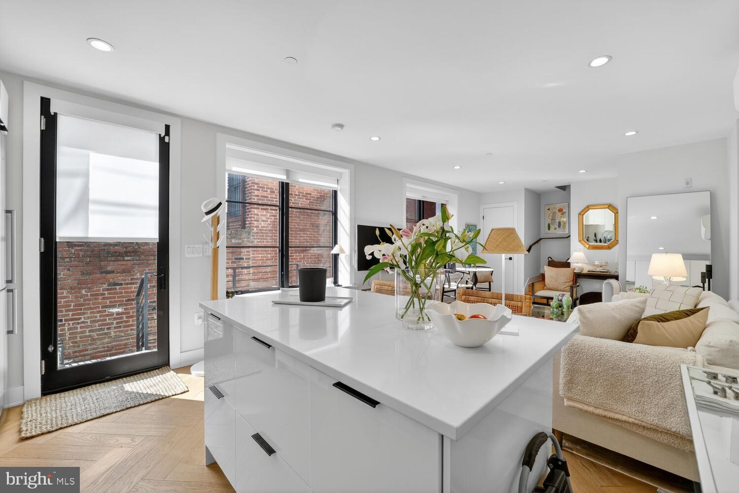 1225 11TH STREET NW 4