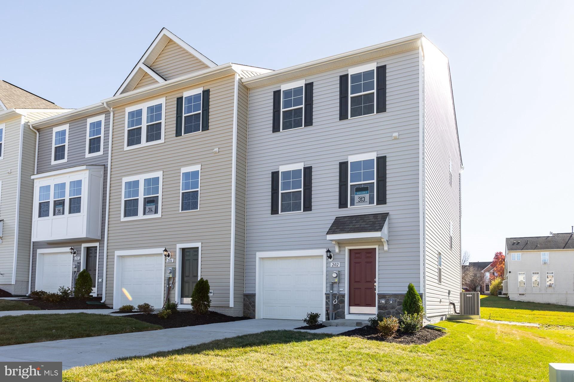 ARCHERS ROCK - Residential