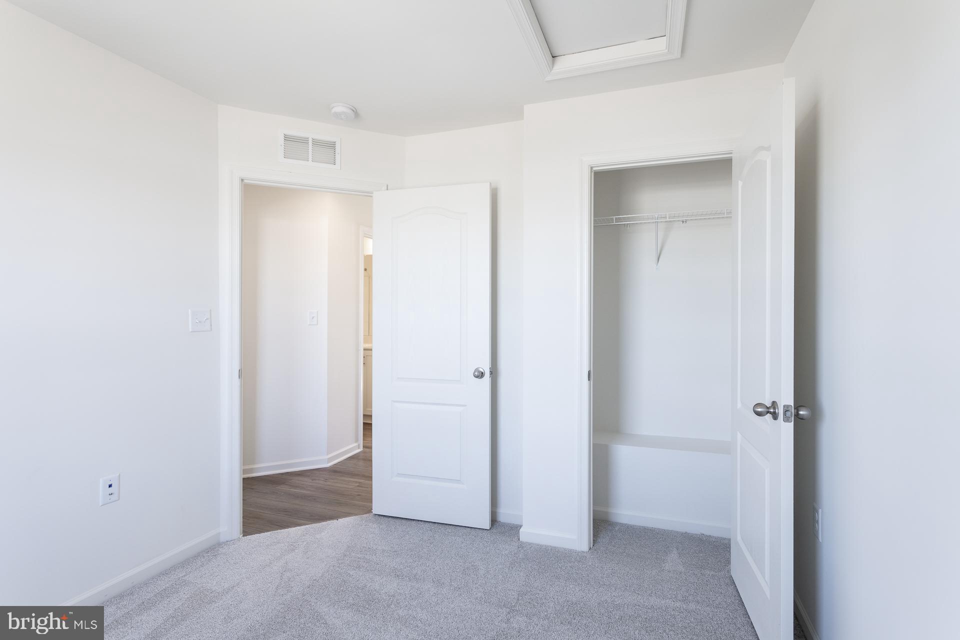 ARCHERS ROCK - Residential