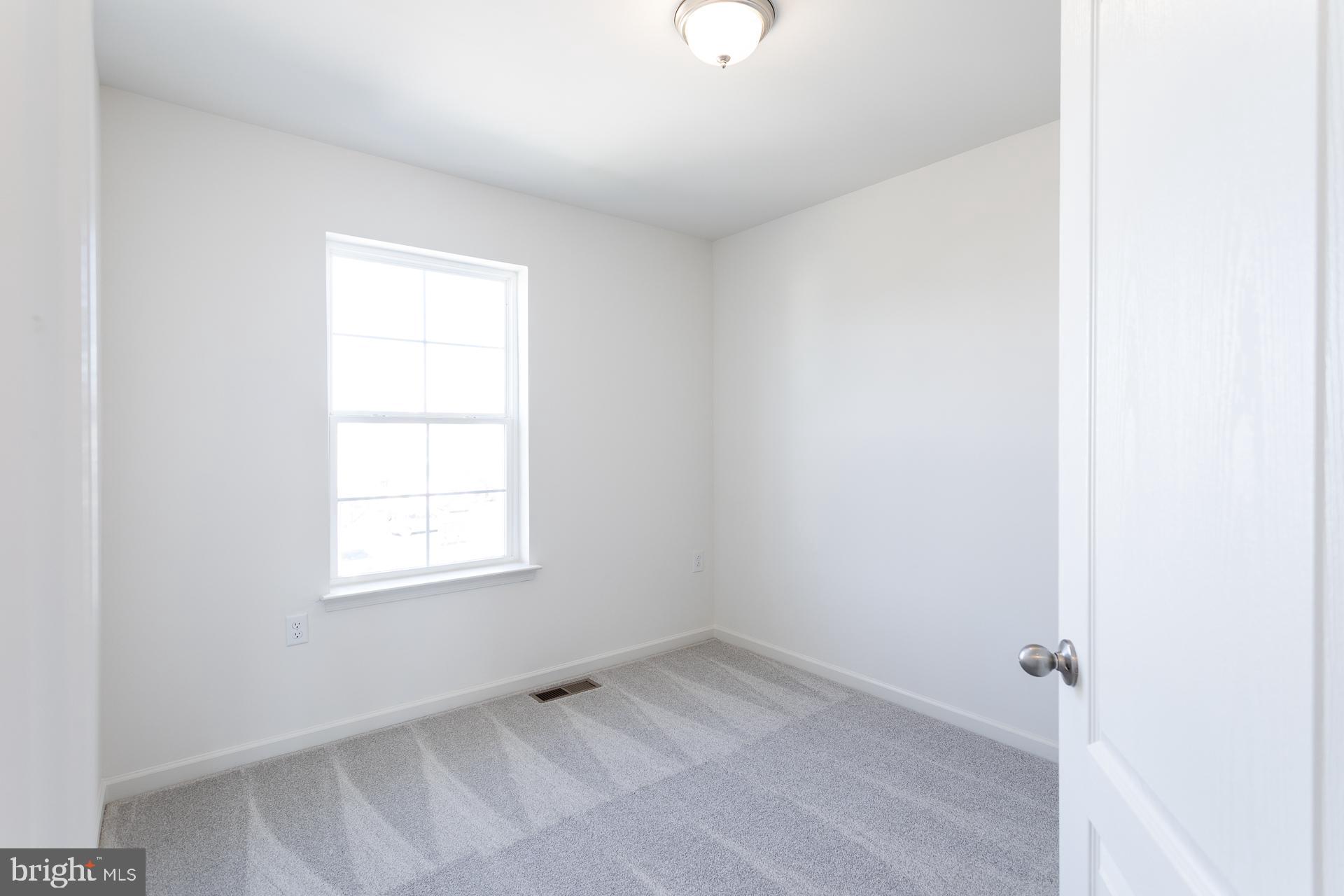 ARCHERS ROCK - Residential