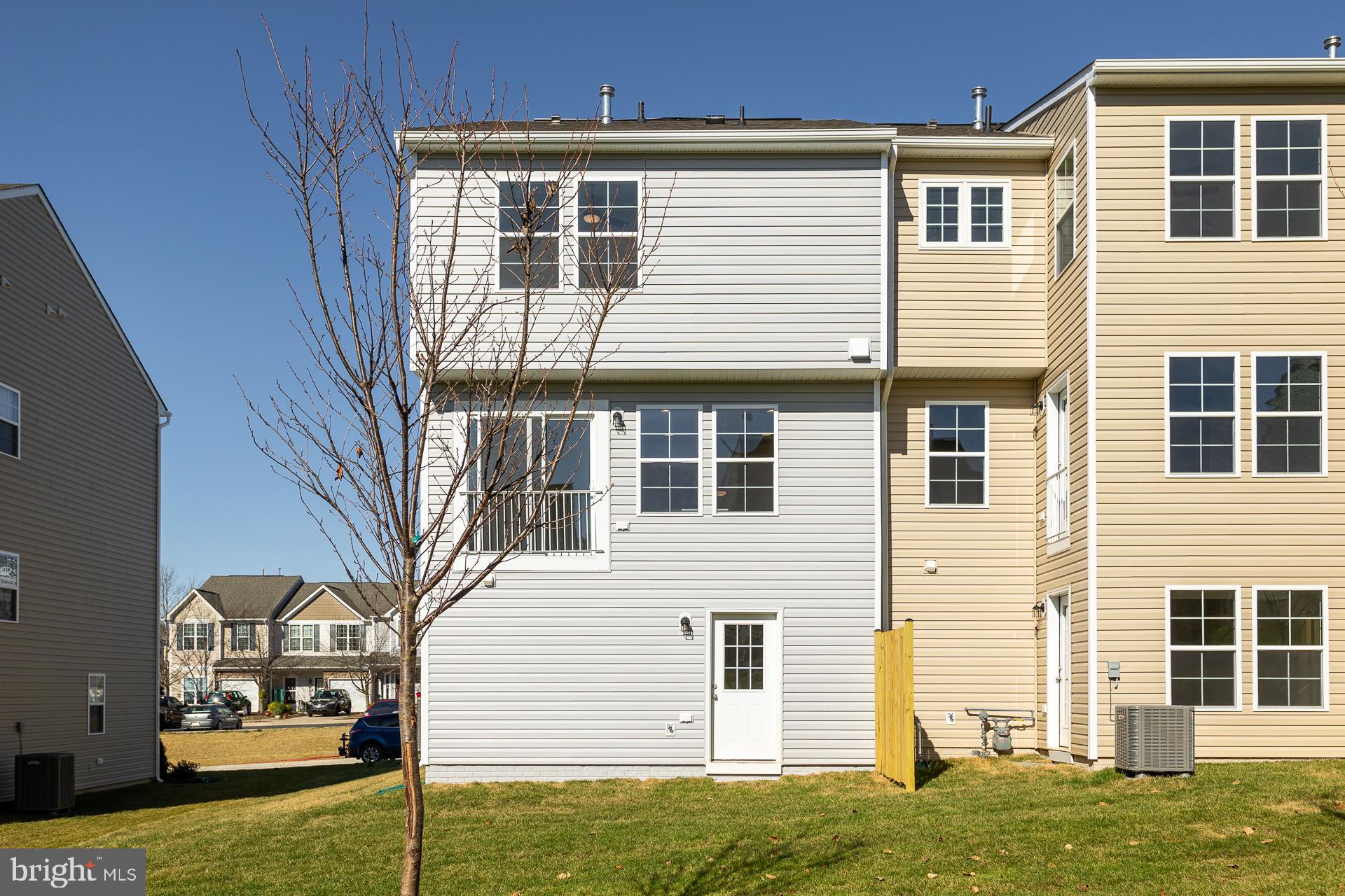 ARCHERS ROCK - Residential