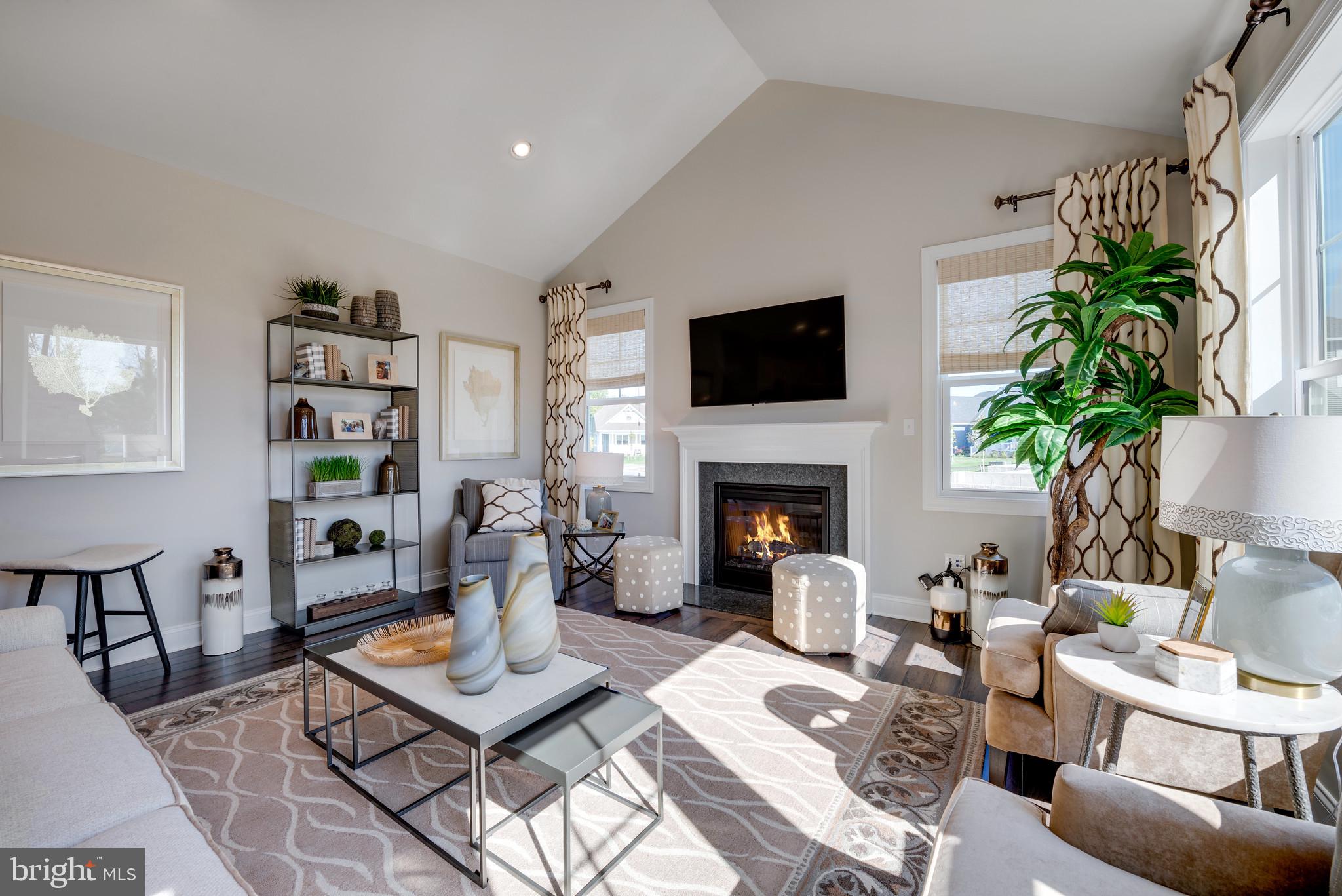 MONARCH - Residential