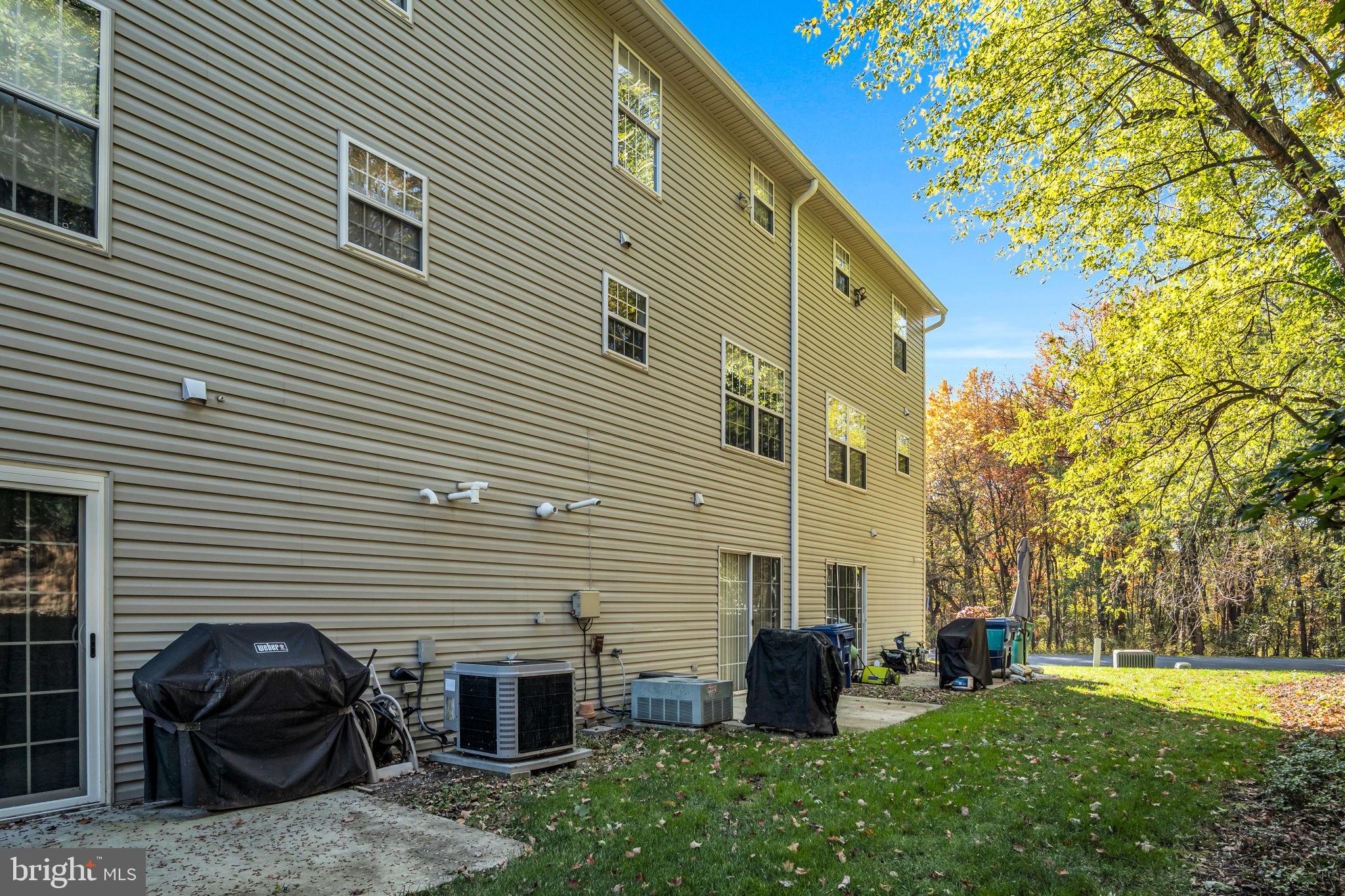 DARLINGTON VILLAGE - Residential