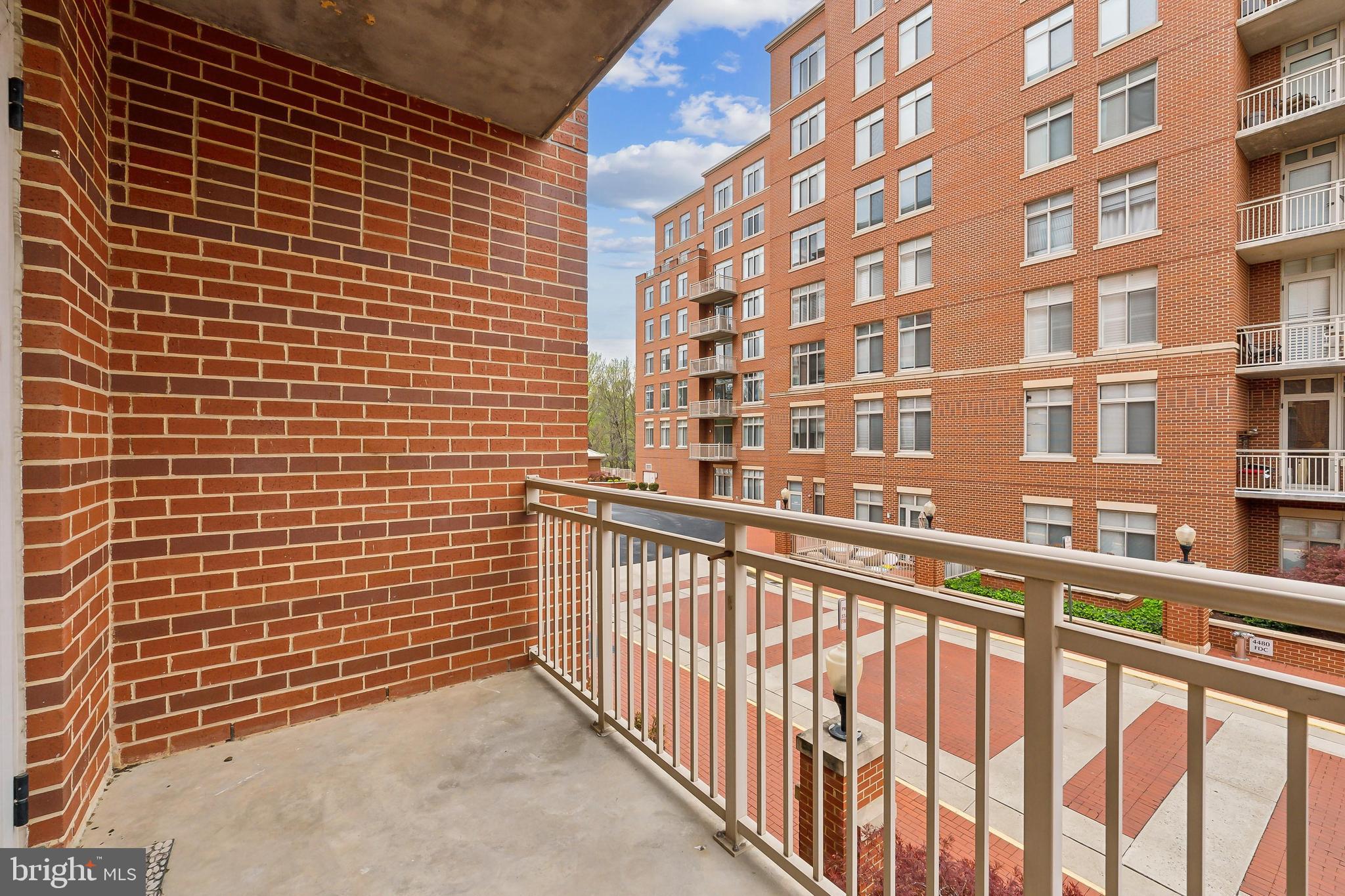 ELAN AT EAST MARKET - Residential